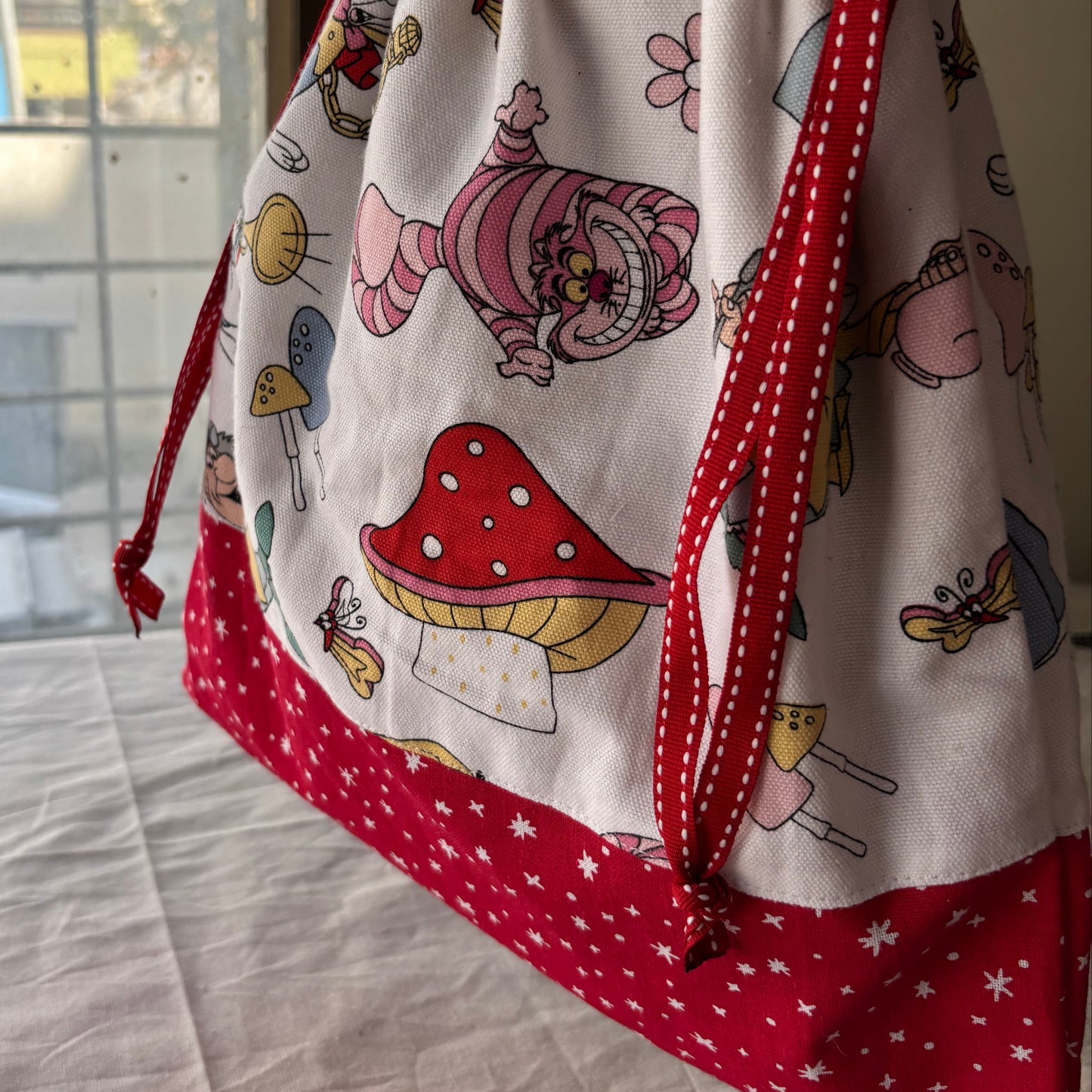 Drawstring Bag - Alice in Wonderland