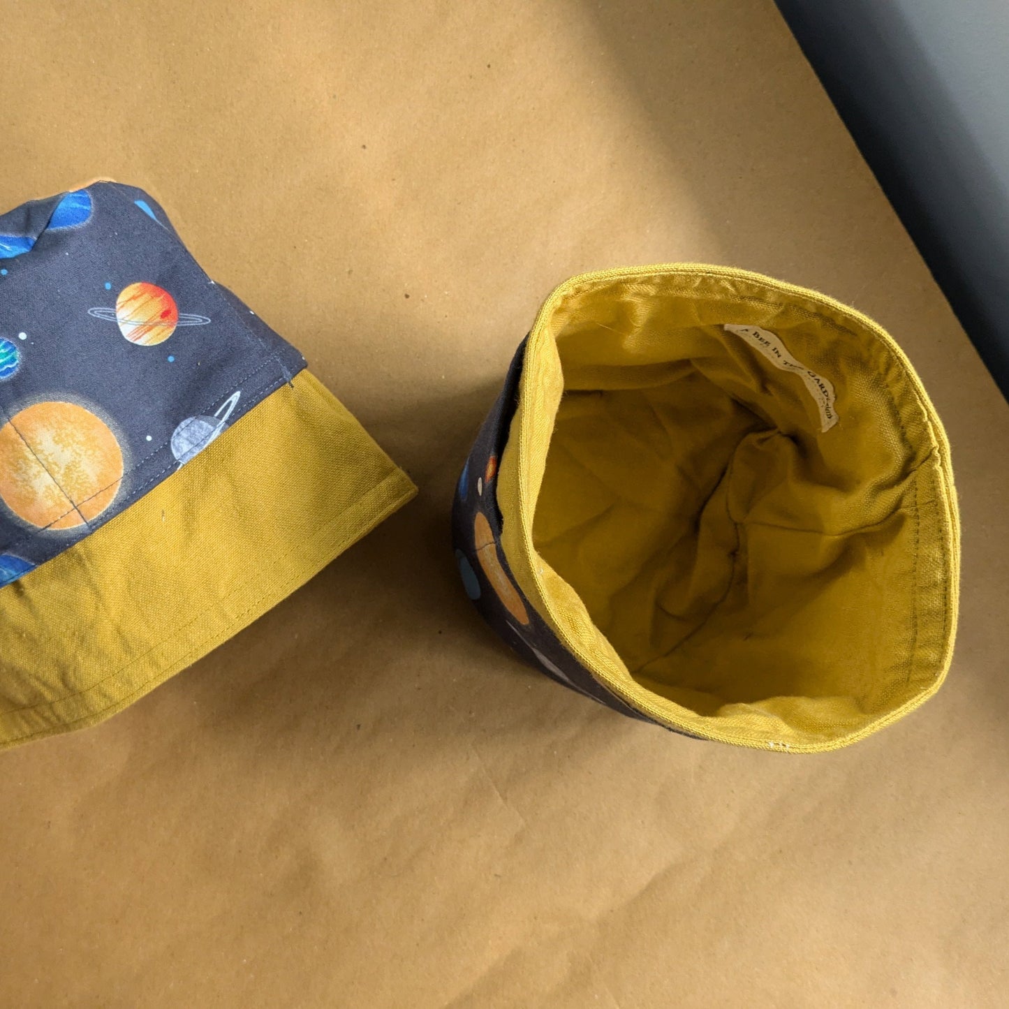 Desk caddy - Space