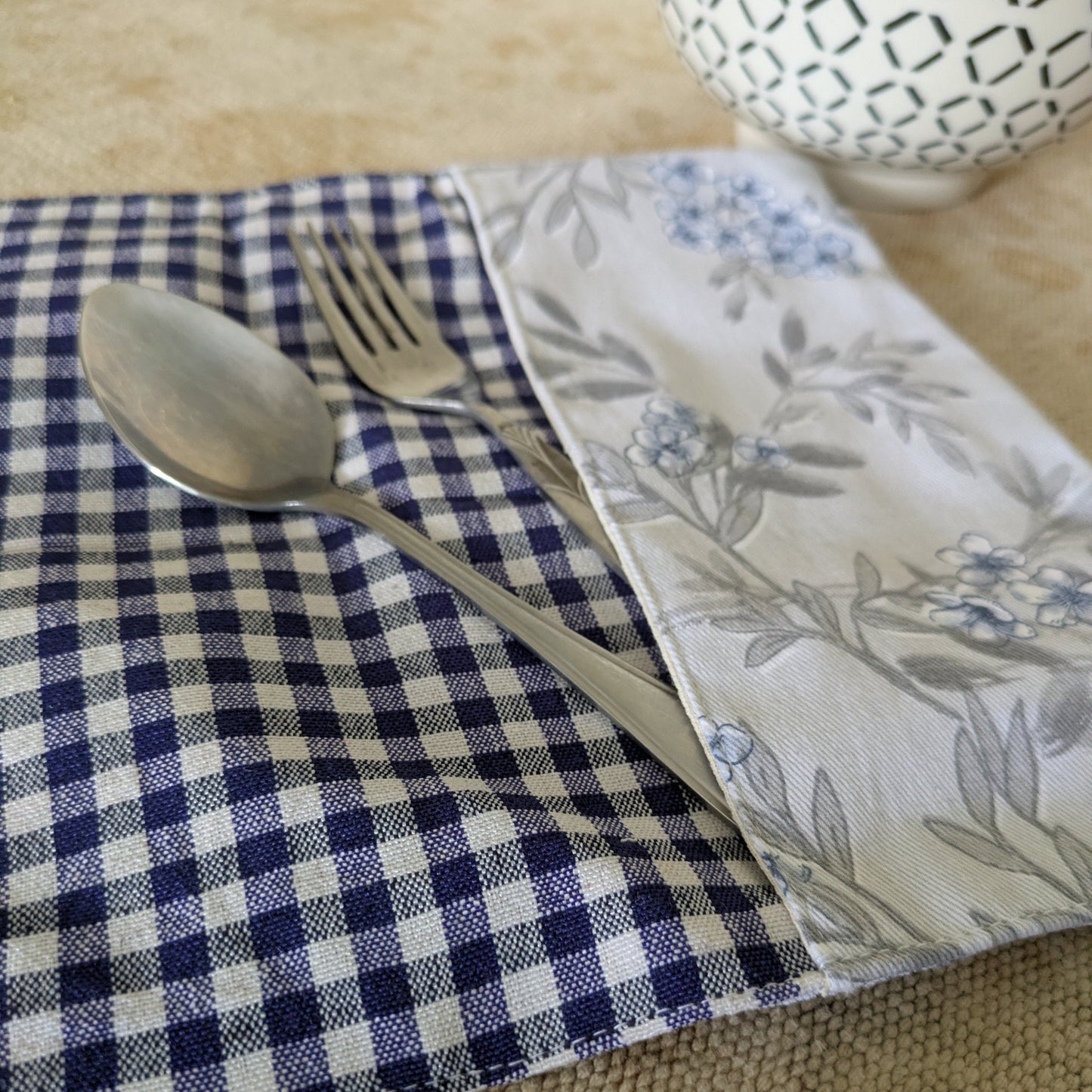 Placemat cum Cutlery Roll - Non Personalised