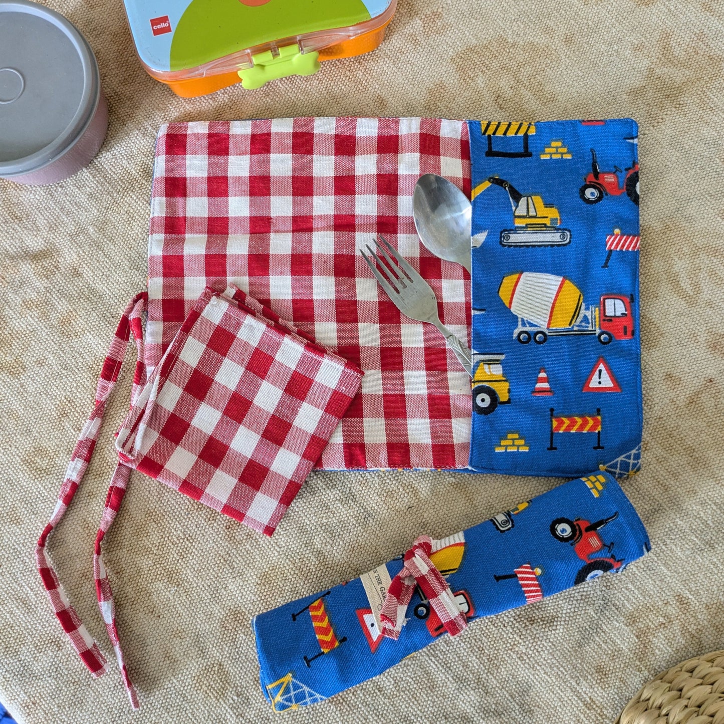Placemat cum Cutlery Roll - Non Personalised