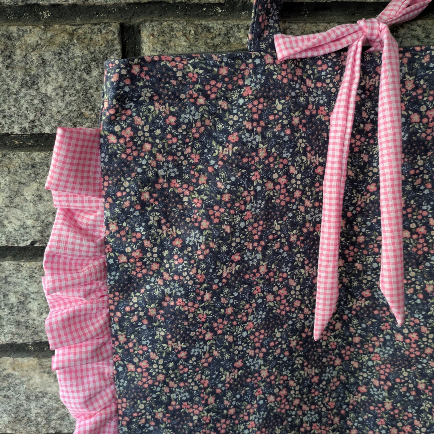 Frilly Tote - Ditsy Blue Florals