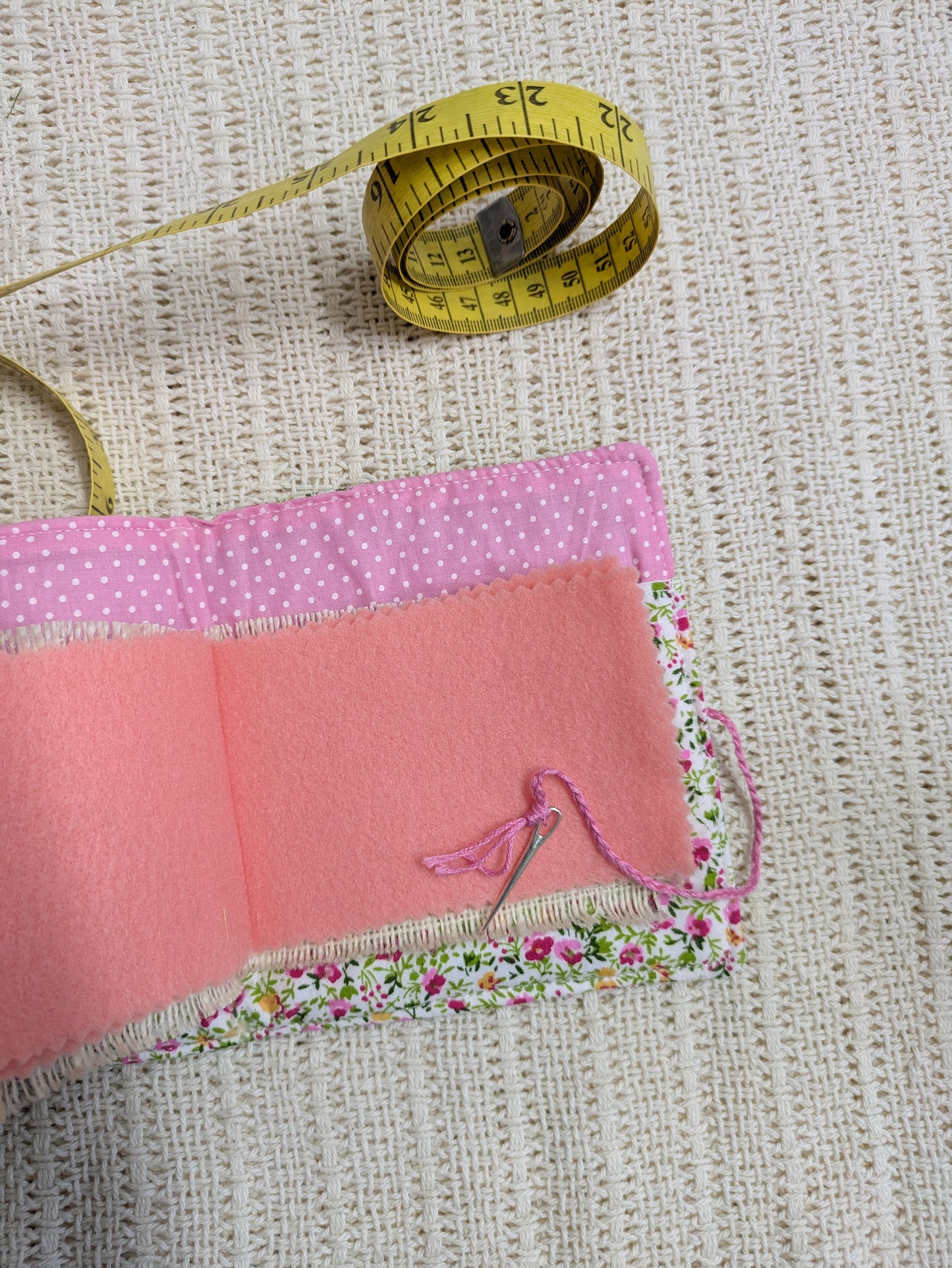 Needle book - Ditsy Floral - Yellow and Pink
