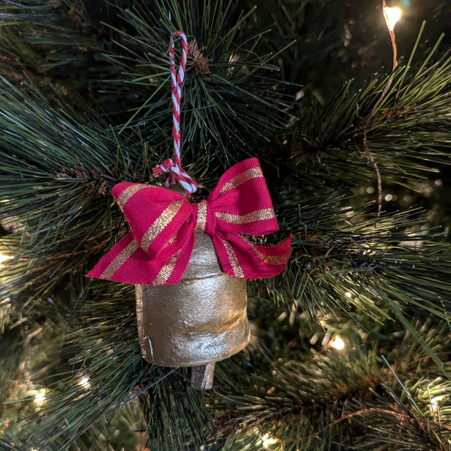 Cowbell Ornament-2.5" - rustic gold - 1 pc