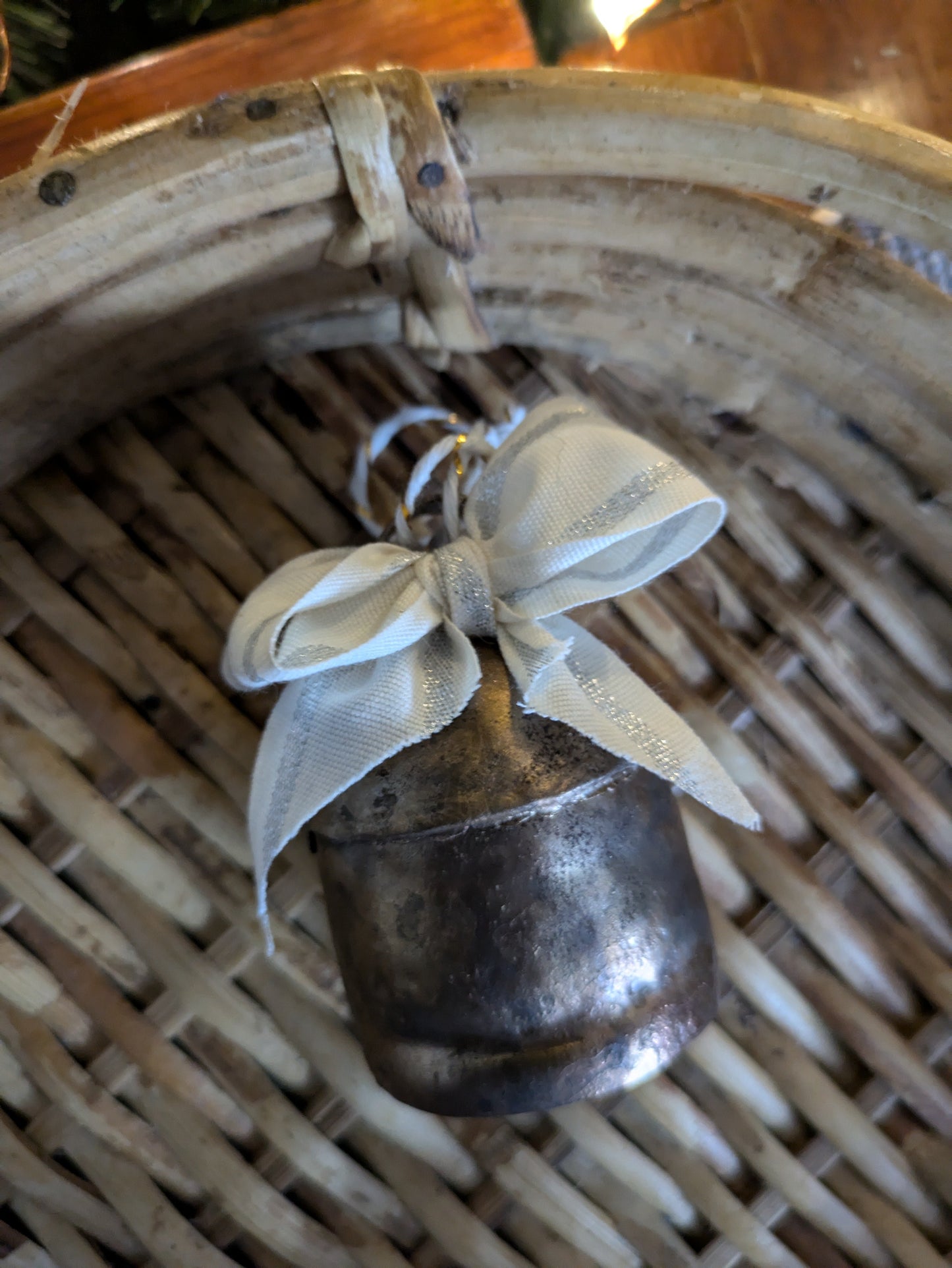 Cowbell Ornament-2.5" - rustic gold - 1 pc