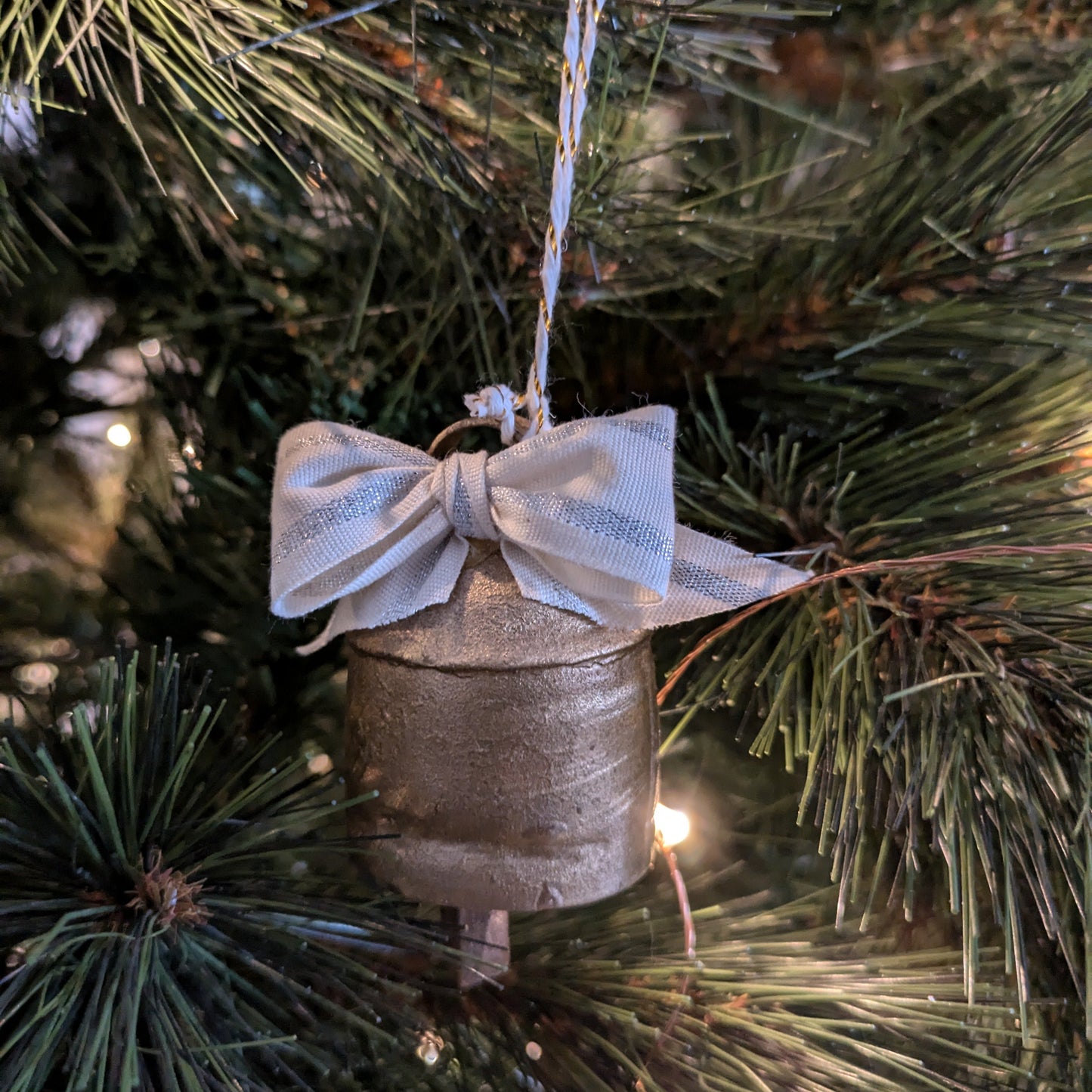 Cowbell Ornament-2.5" - golden finish - 1 pc