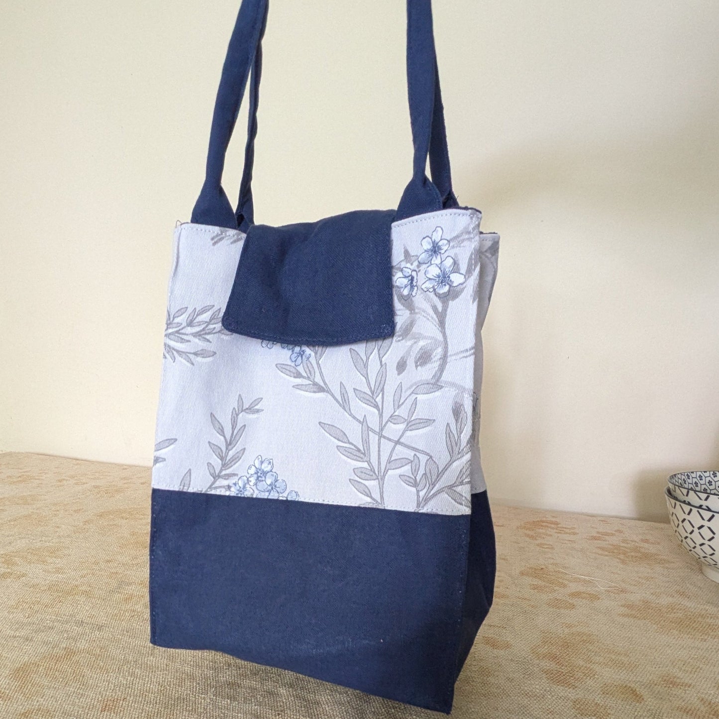 Lunch Bag -Grey Florals
