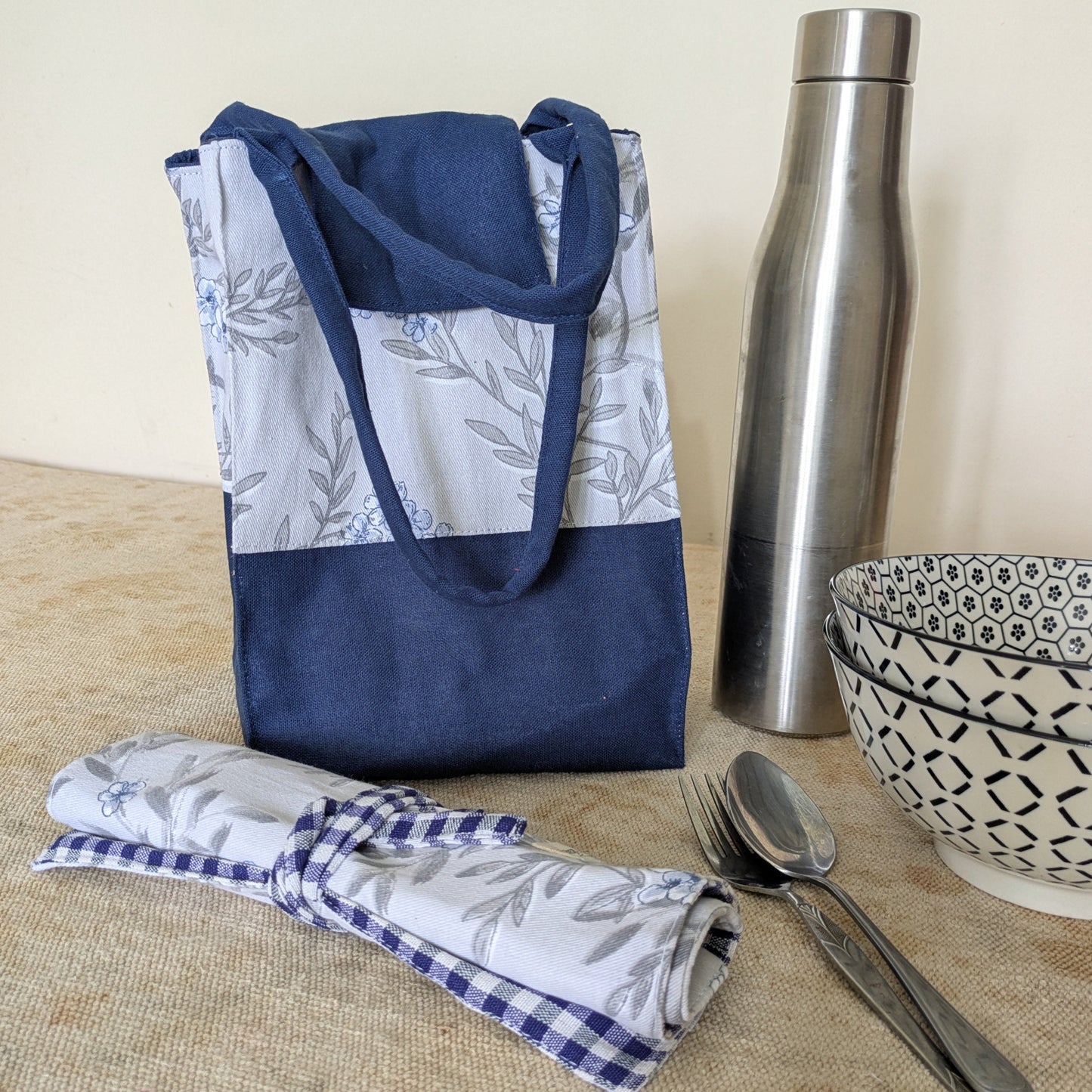 Lunch Bag -Grey Florals