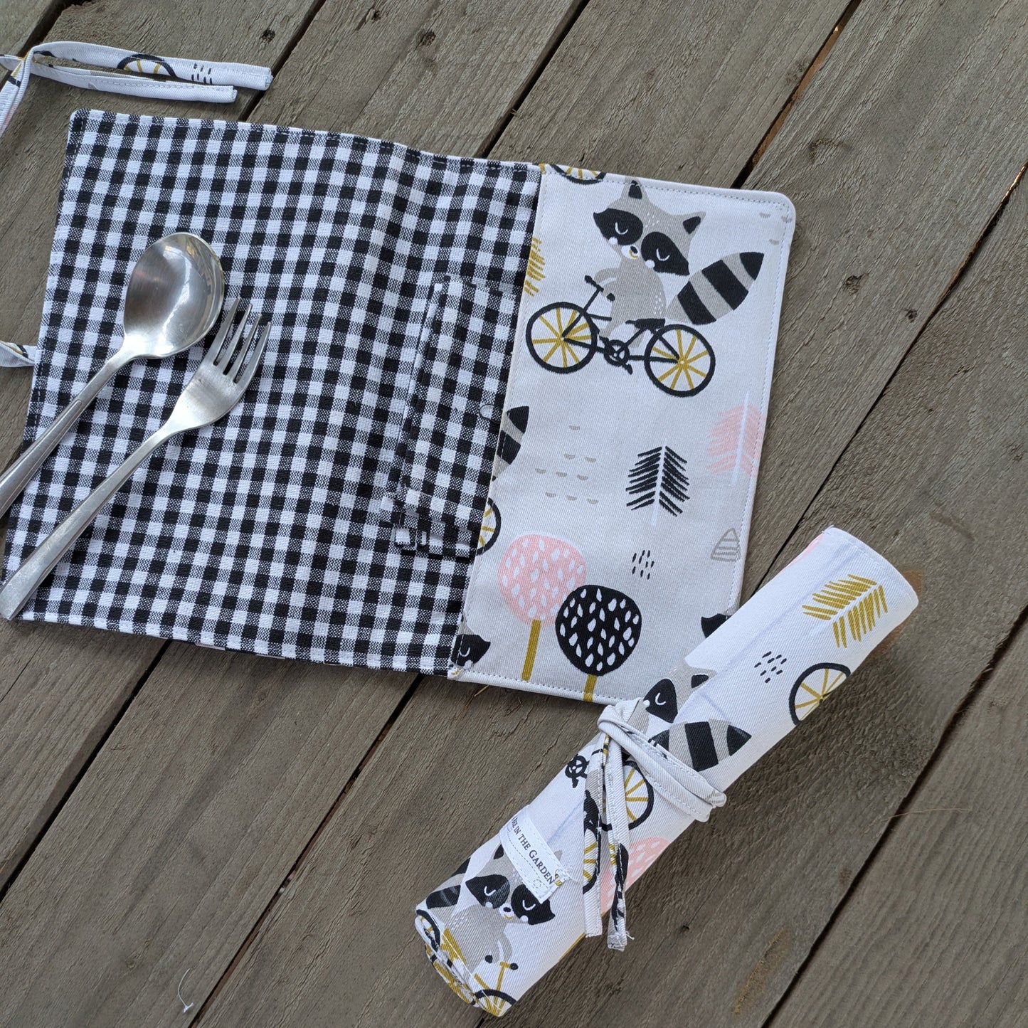 Placemat cum Cutlery Roll - Non Personalised