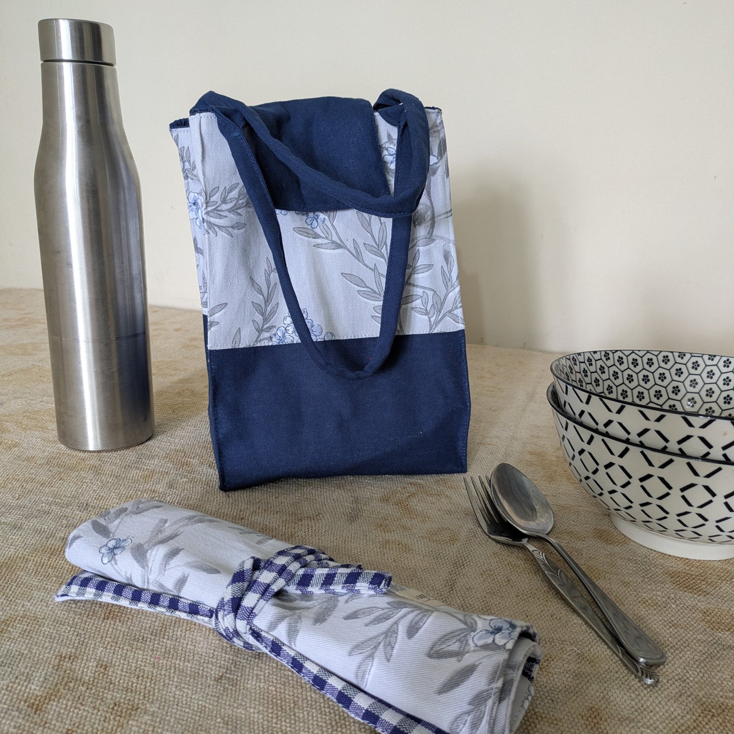 Lunch Bag -Grey Florals