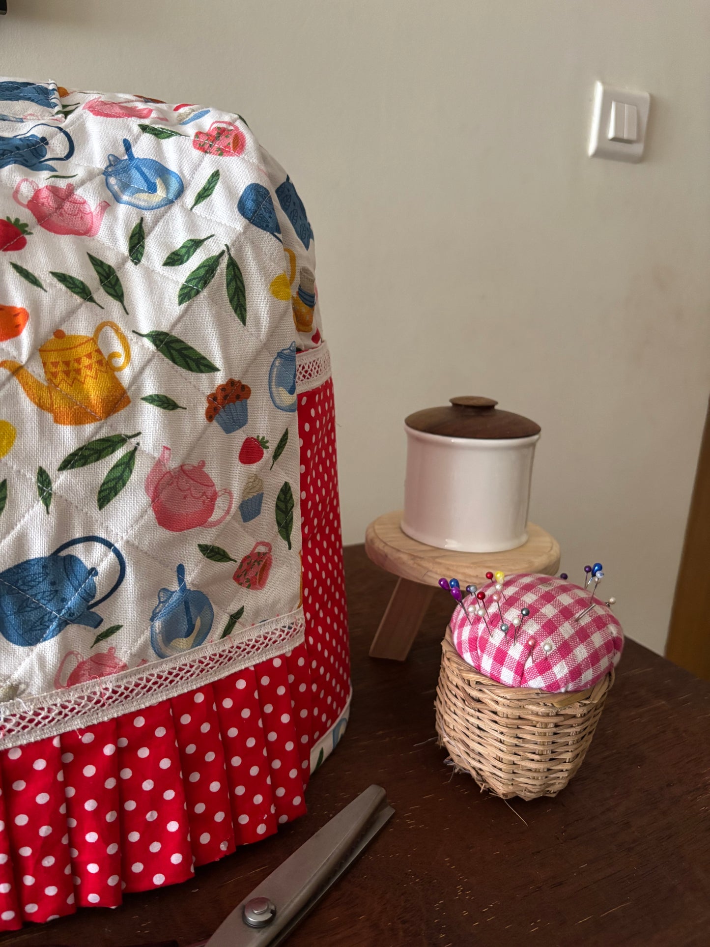Sewing Machine Cover - Garden Tea party