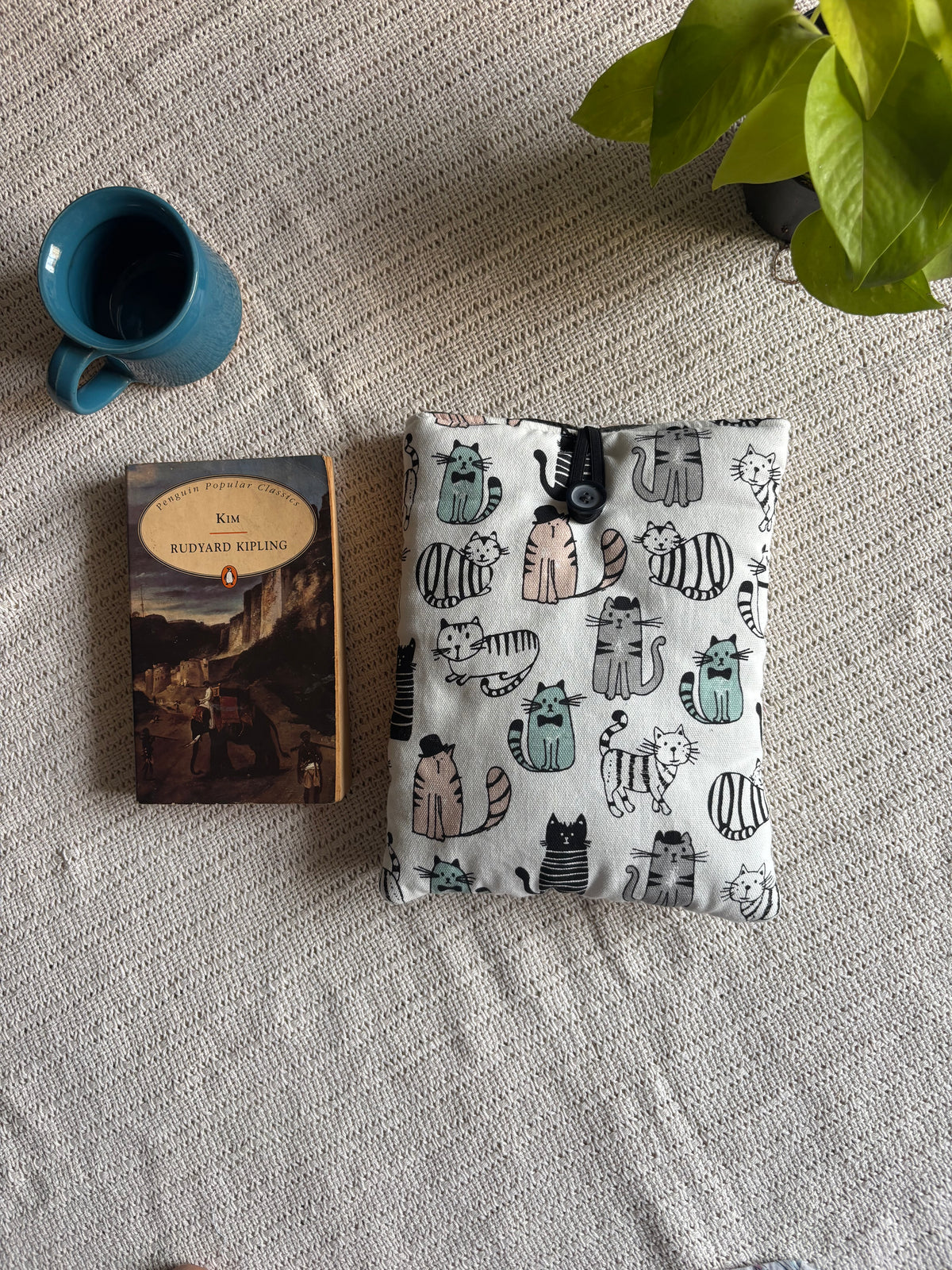 Book Sleeve - Happy Whiskers