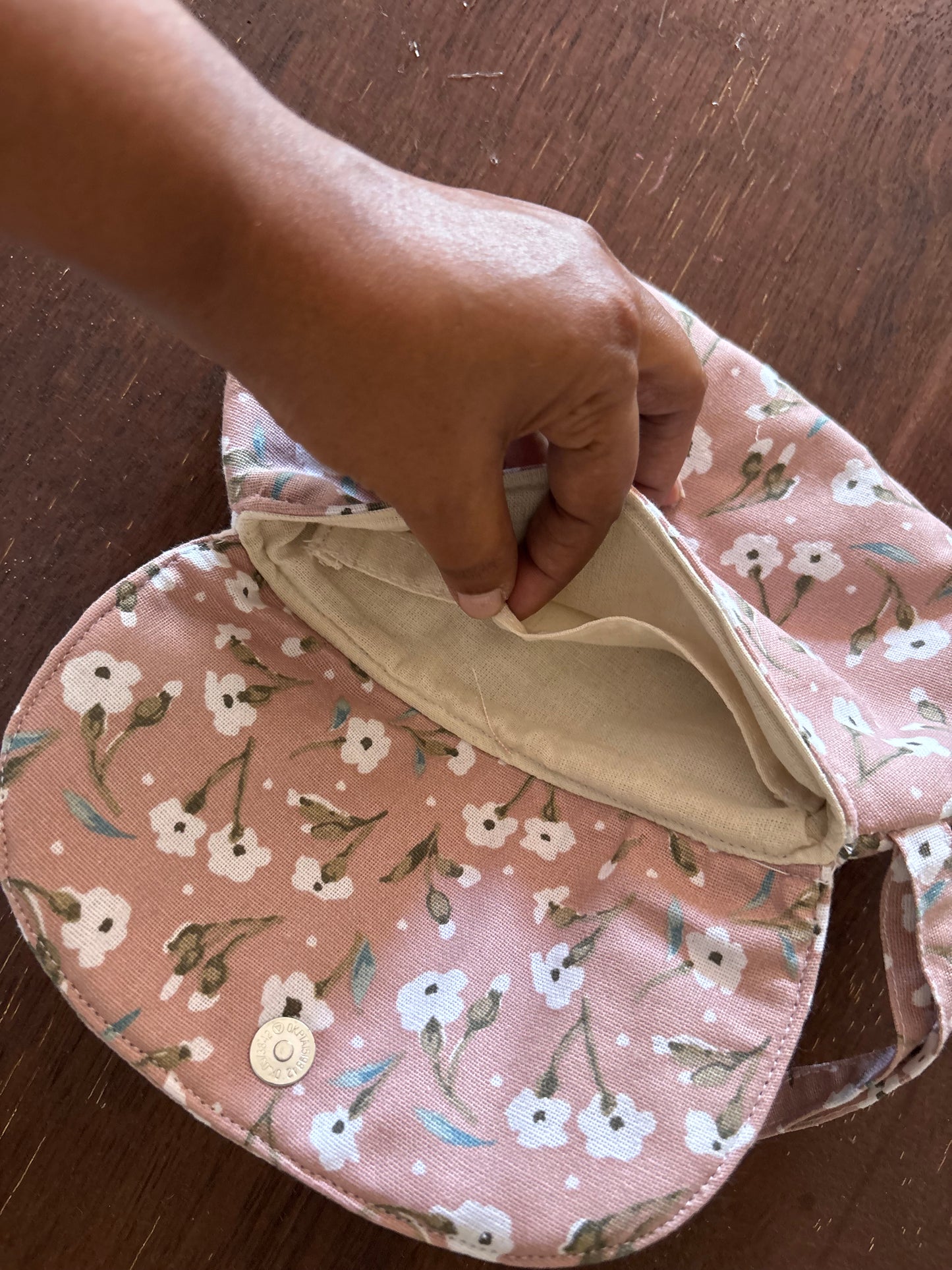 Sample -Ladies wristlet/purse with flap closure.