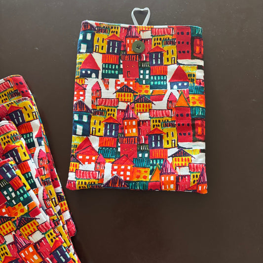 Book Sleeve - The Happy Hamlet
