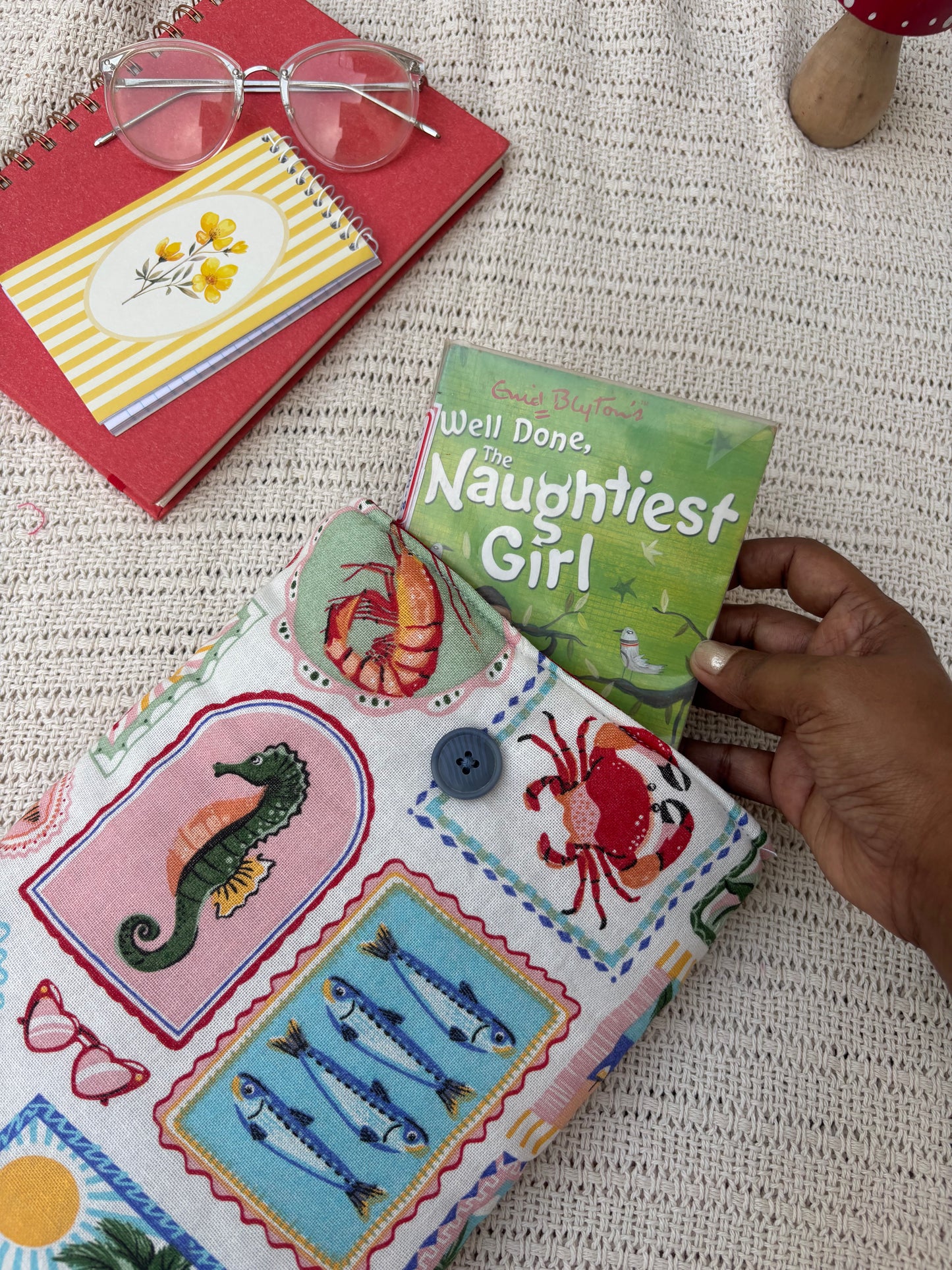 Book Sleeve - By the Sea side