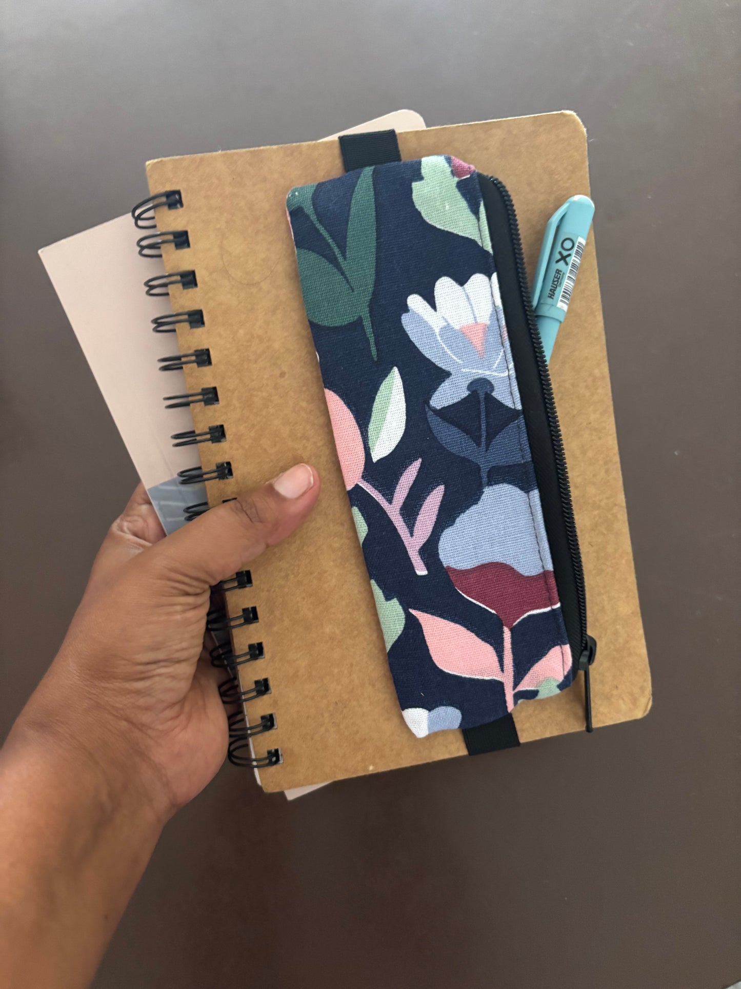Pen Sleeve - Painted Garden