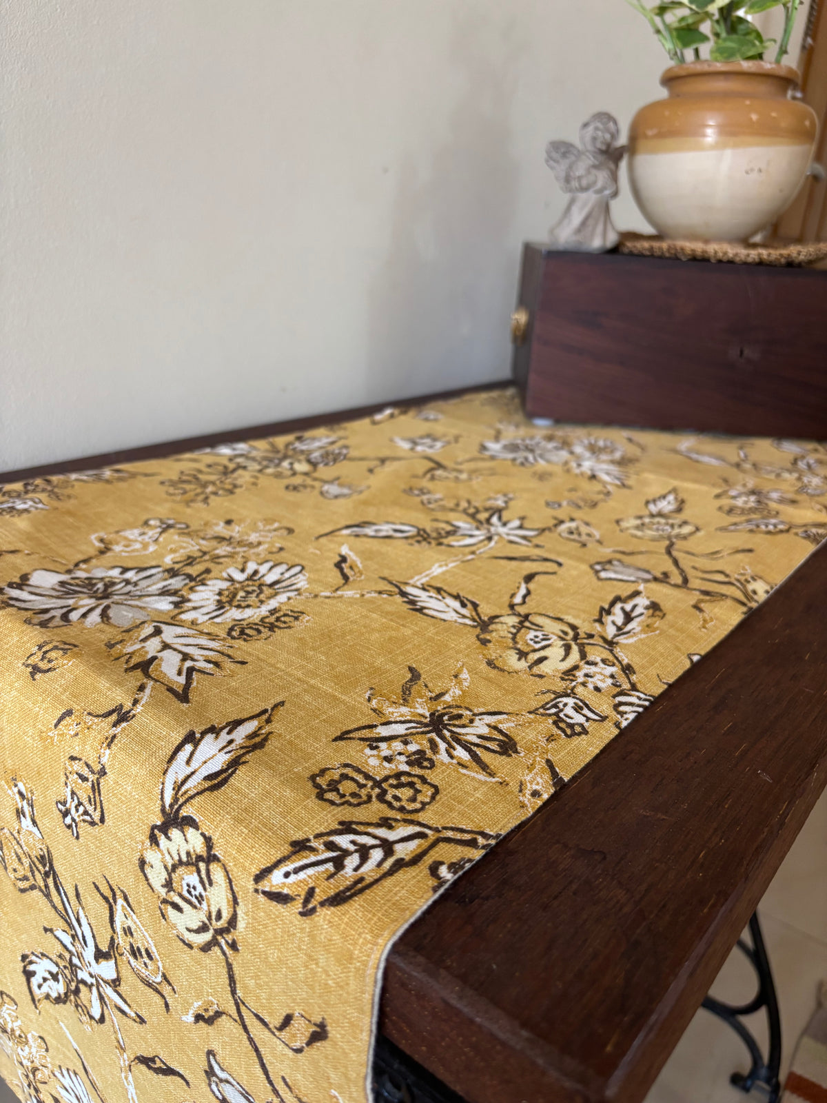 Table Runner -Golden Meadow