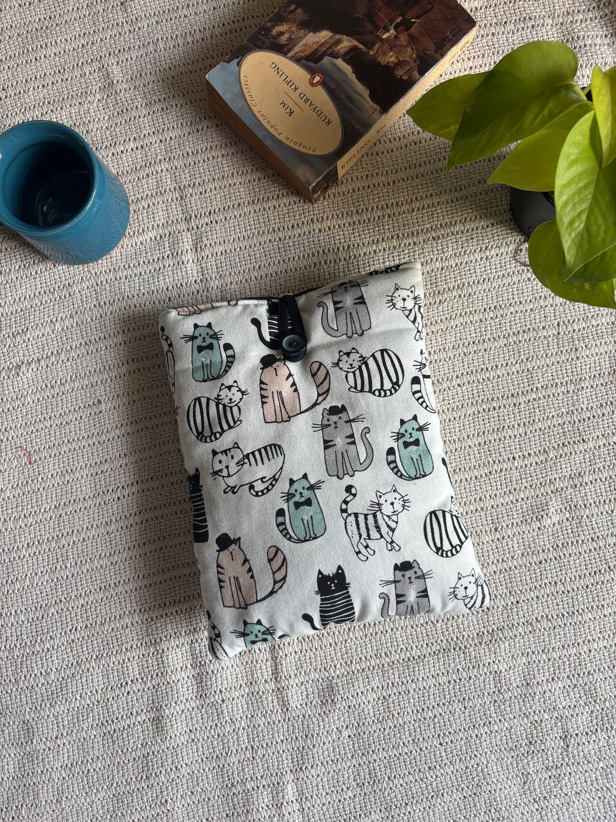 Book Sleeve - Happy Whiskers