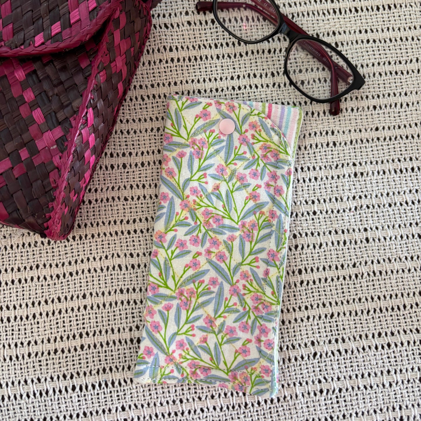 Reading Glass Pouch – Quiet Blue | Quilted Eyewear Cover