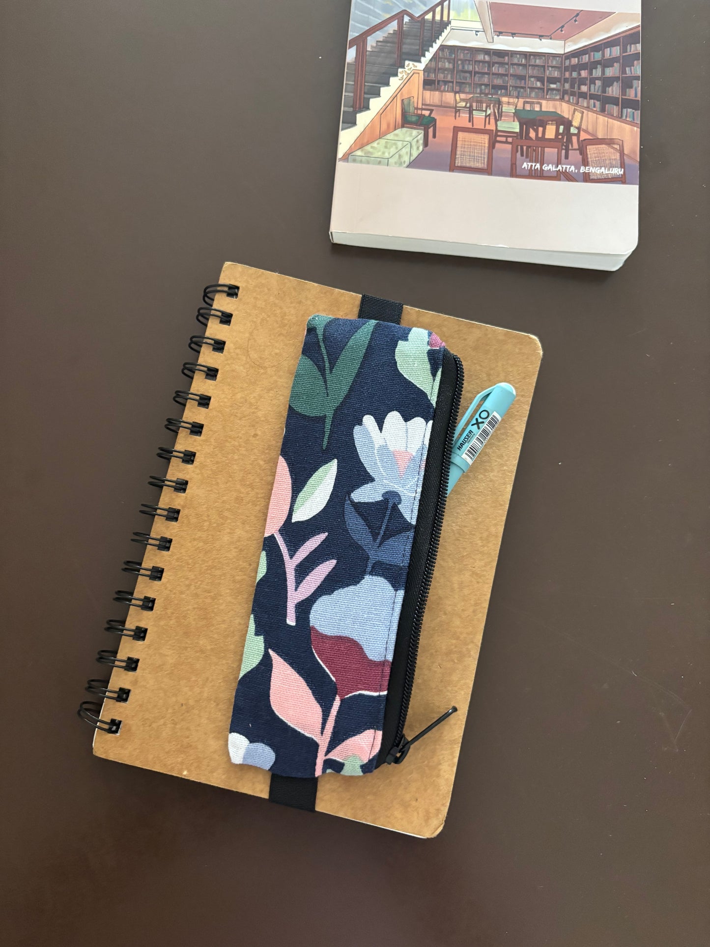 Pen Sleeve - Painted Garden