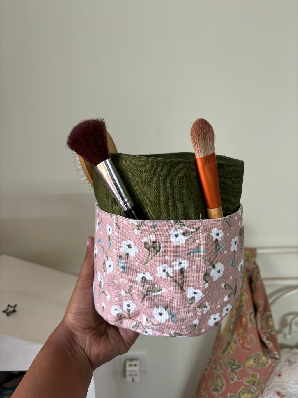Desk caddy - Earth n her Flowers