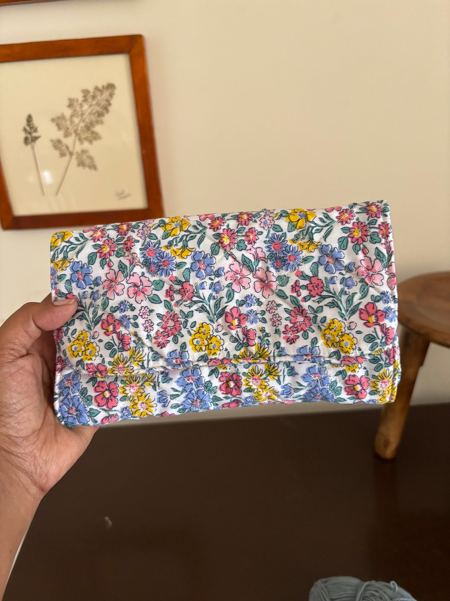 Crochet Hook Roll  - Ditsy Floral (Quilted)