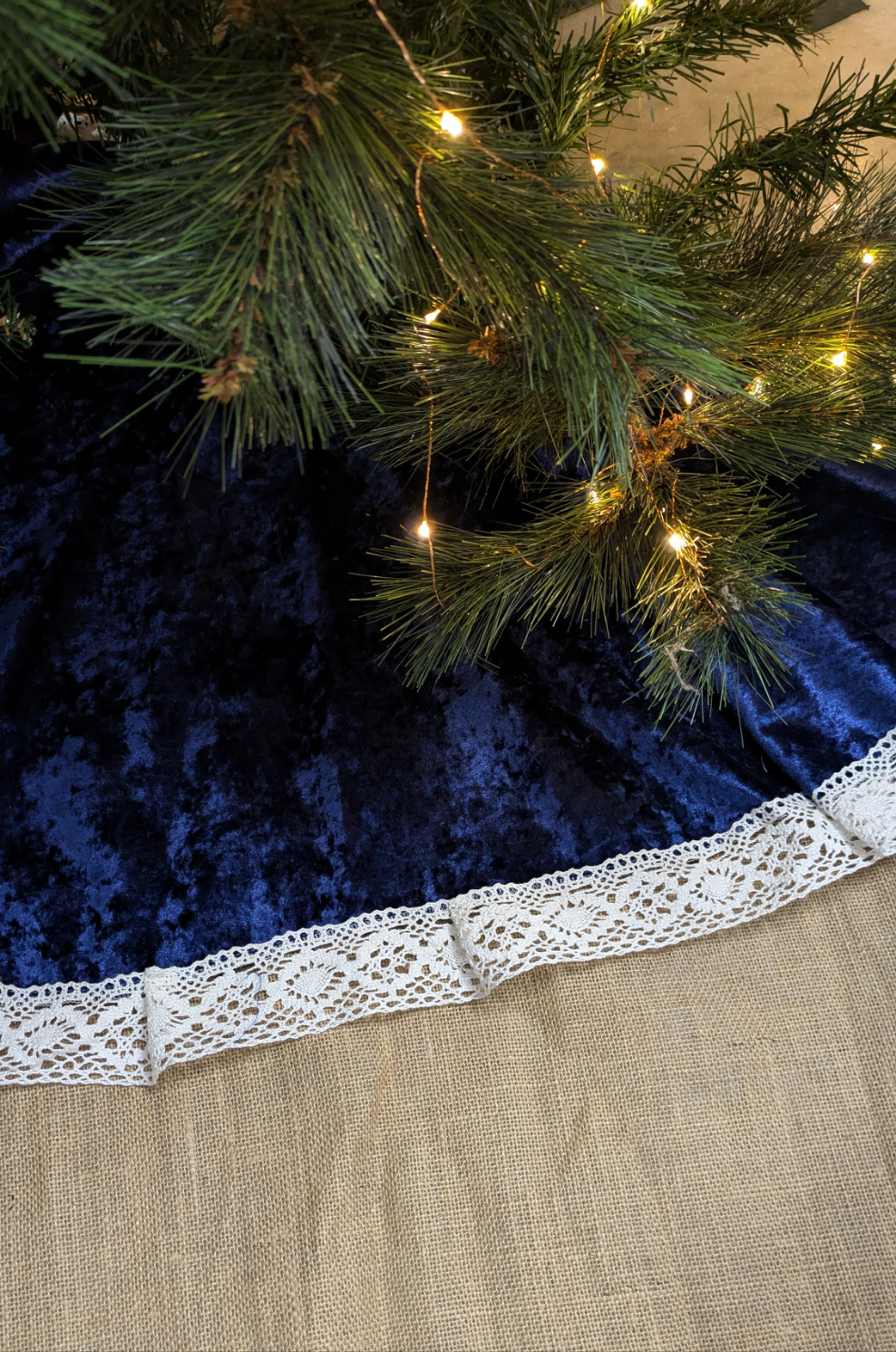 Tree Skirt- Blue Velvet with lace edge