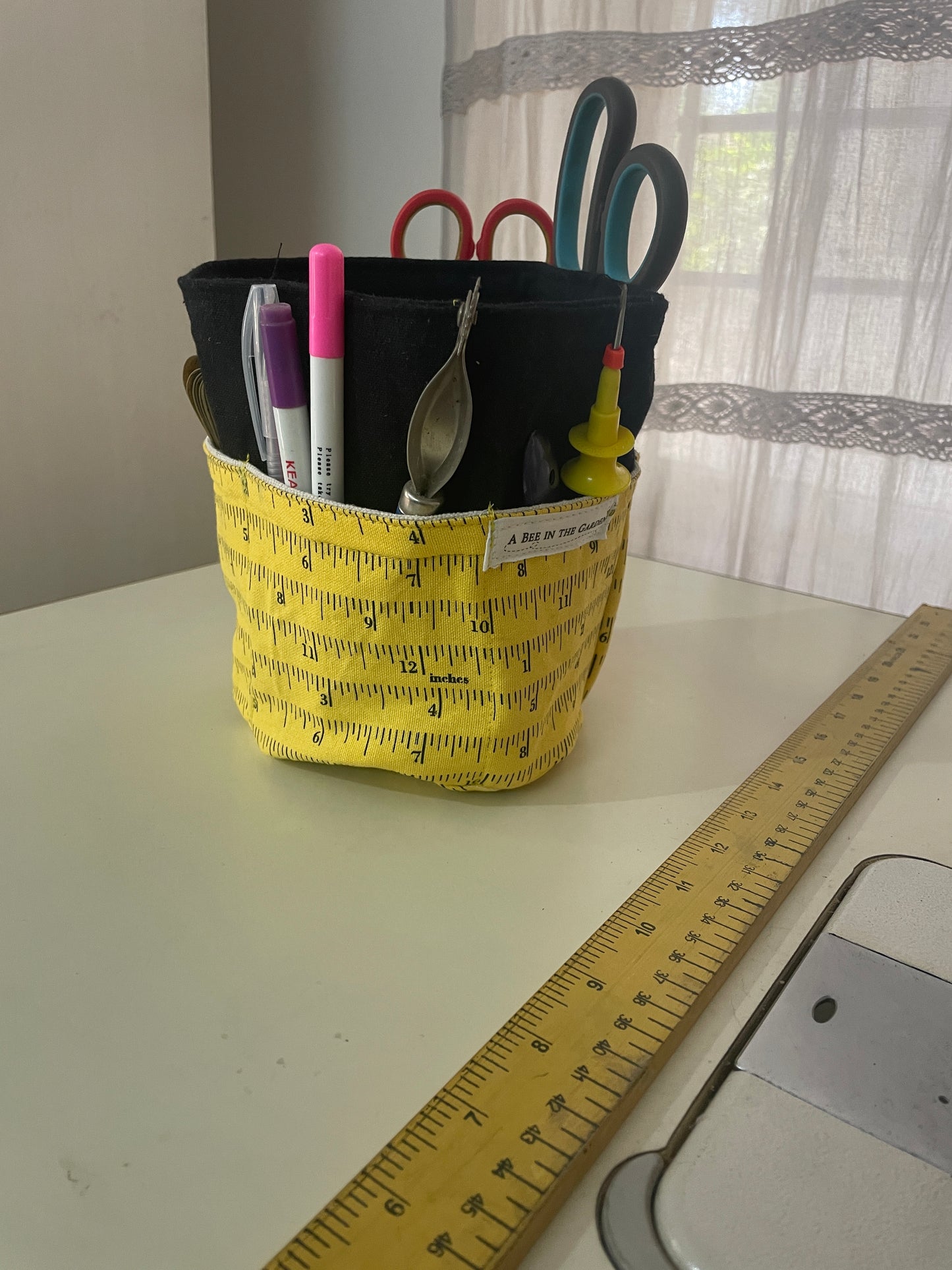 Desk caddy - Inch Tape Print