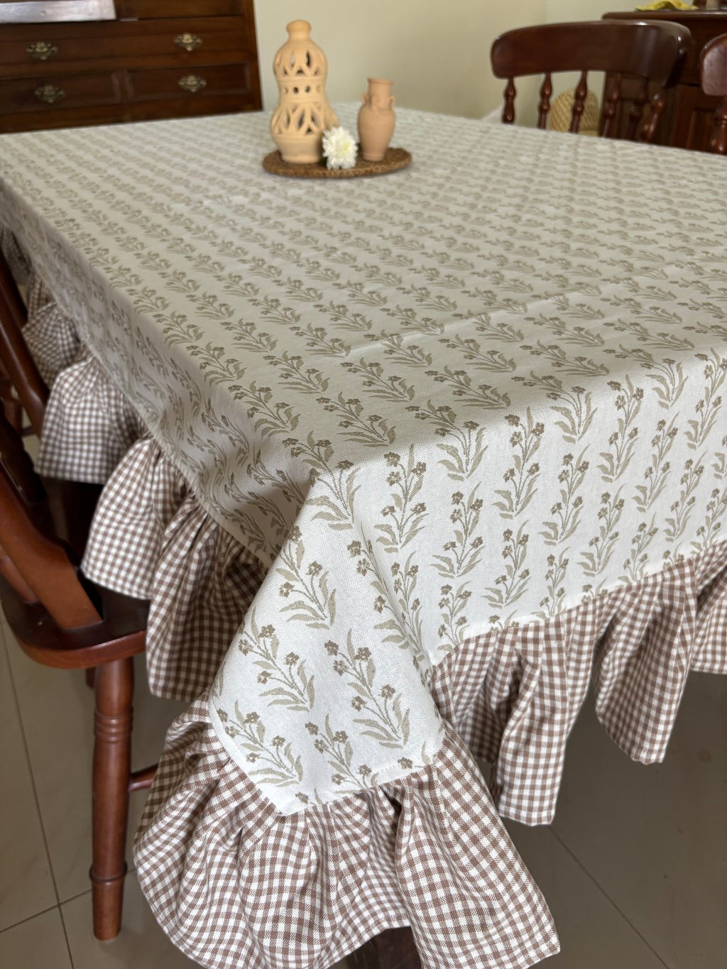 Table Cover: Neutral Spring (Made to Order Only)