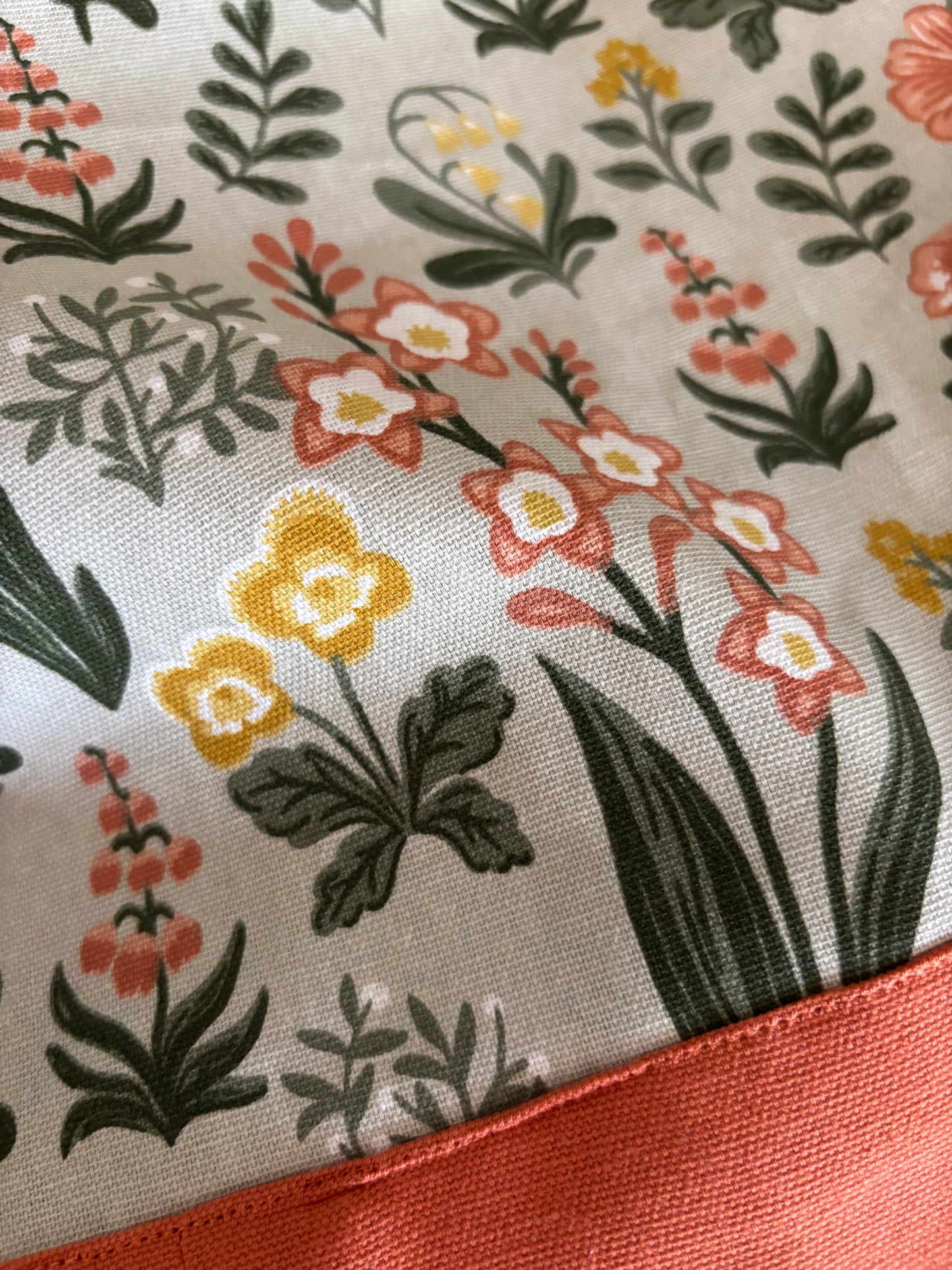 Table Cover : Fern Meadows (Made to Order)