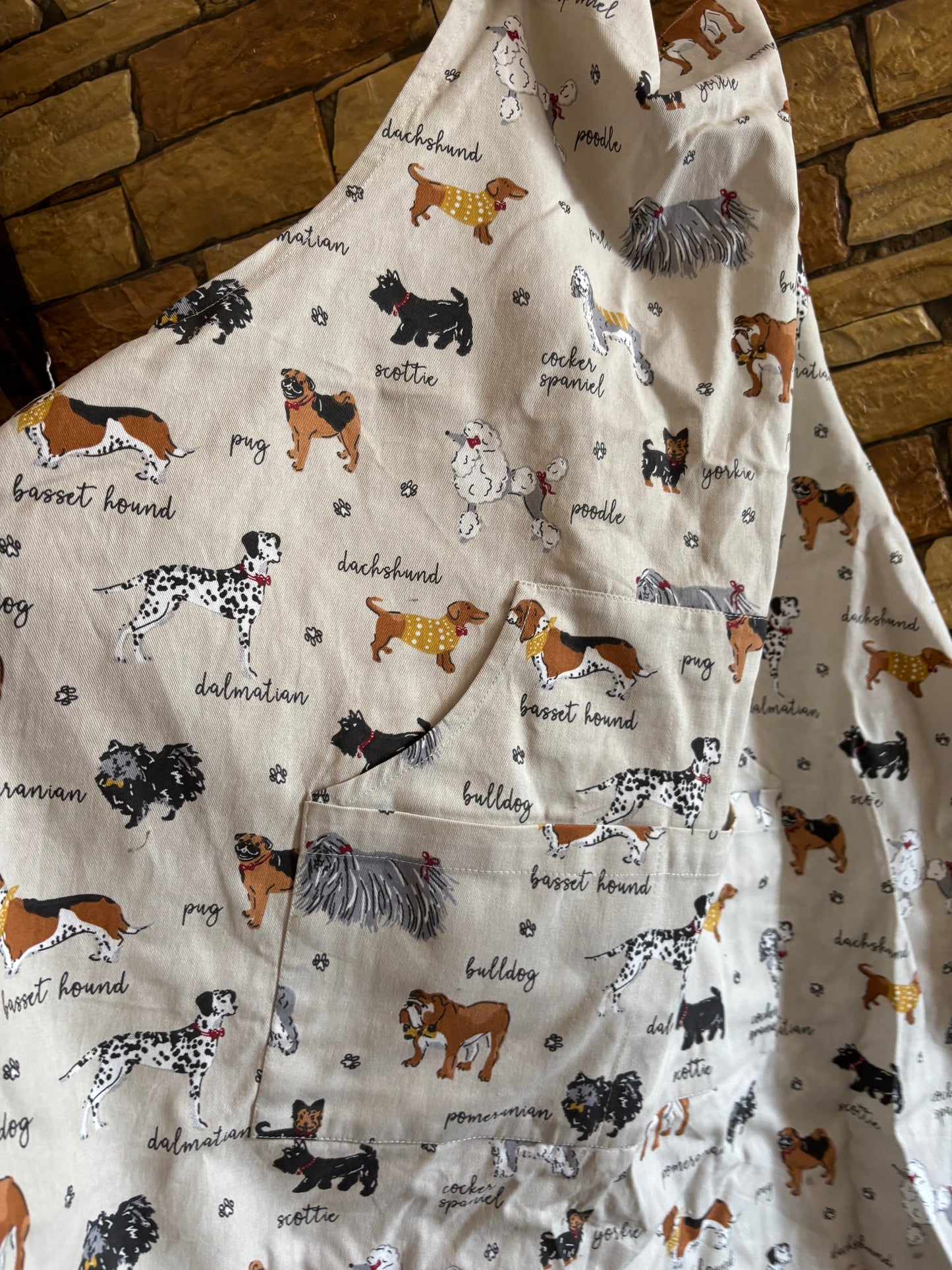Curated - Apron - Dog Mom  Tales