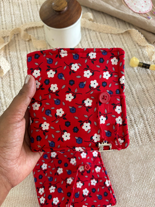 Needle Book - Vintage Daisies - Red