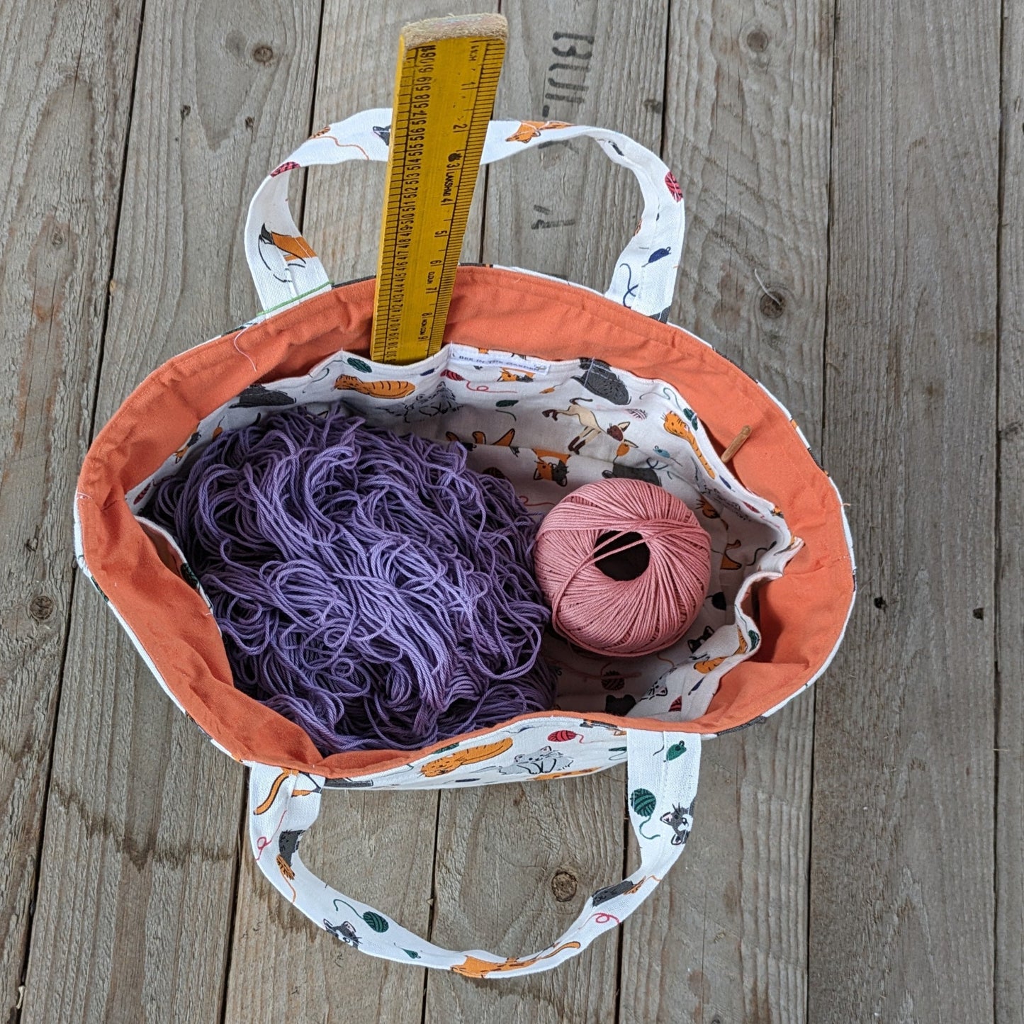 Maker's Basket - Cats & Yarn