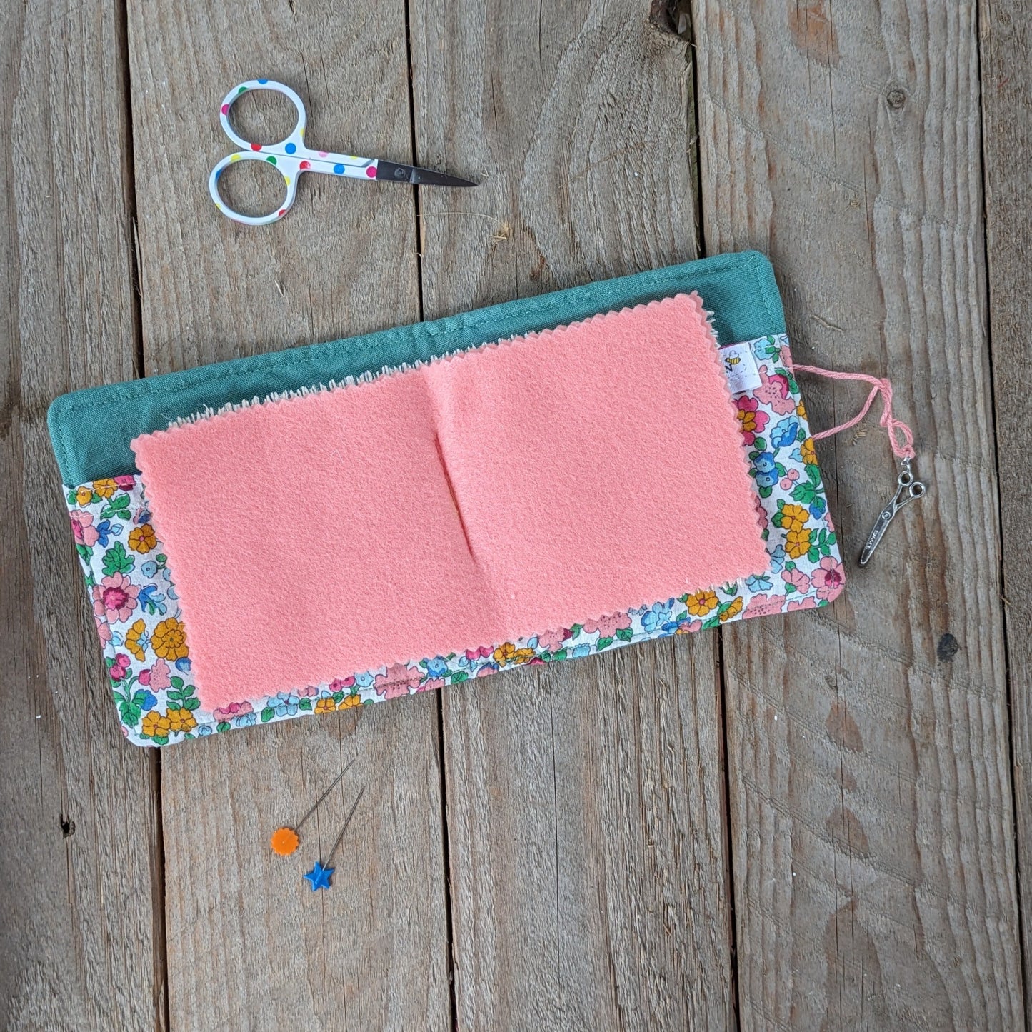 Needle book - Hand Embroidered - Roses