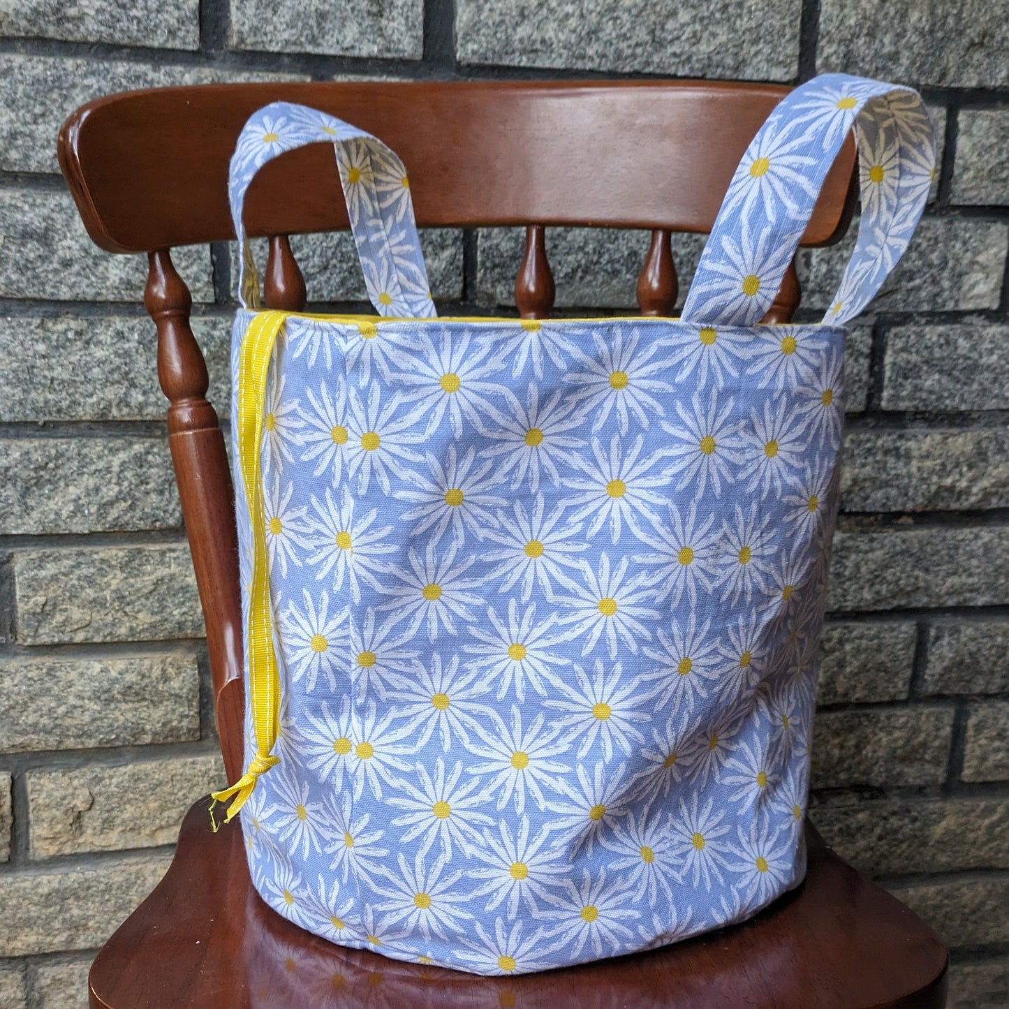 Storage Basket with drawstring closure - Daisies