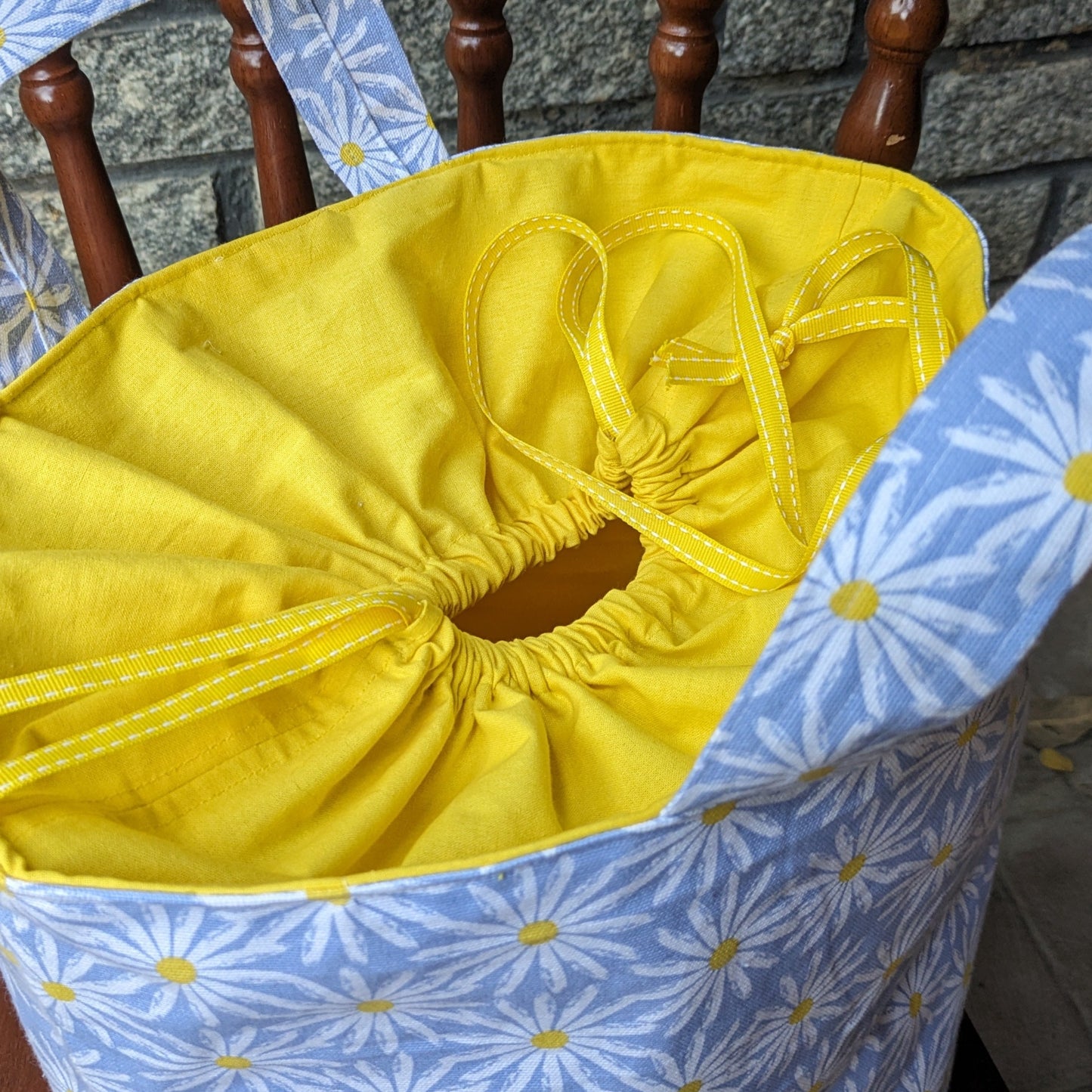 Storage Basket with drawstring closure - Daisies