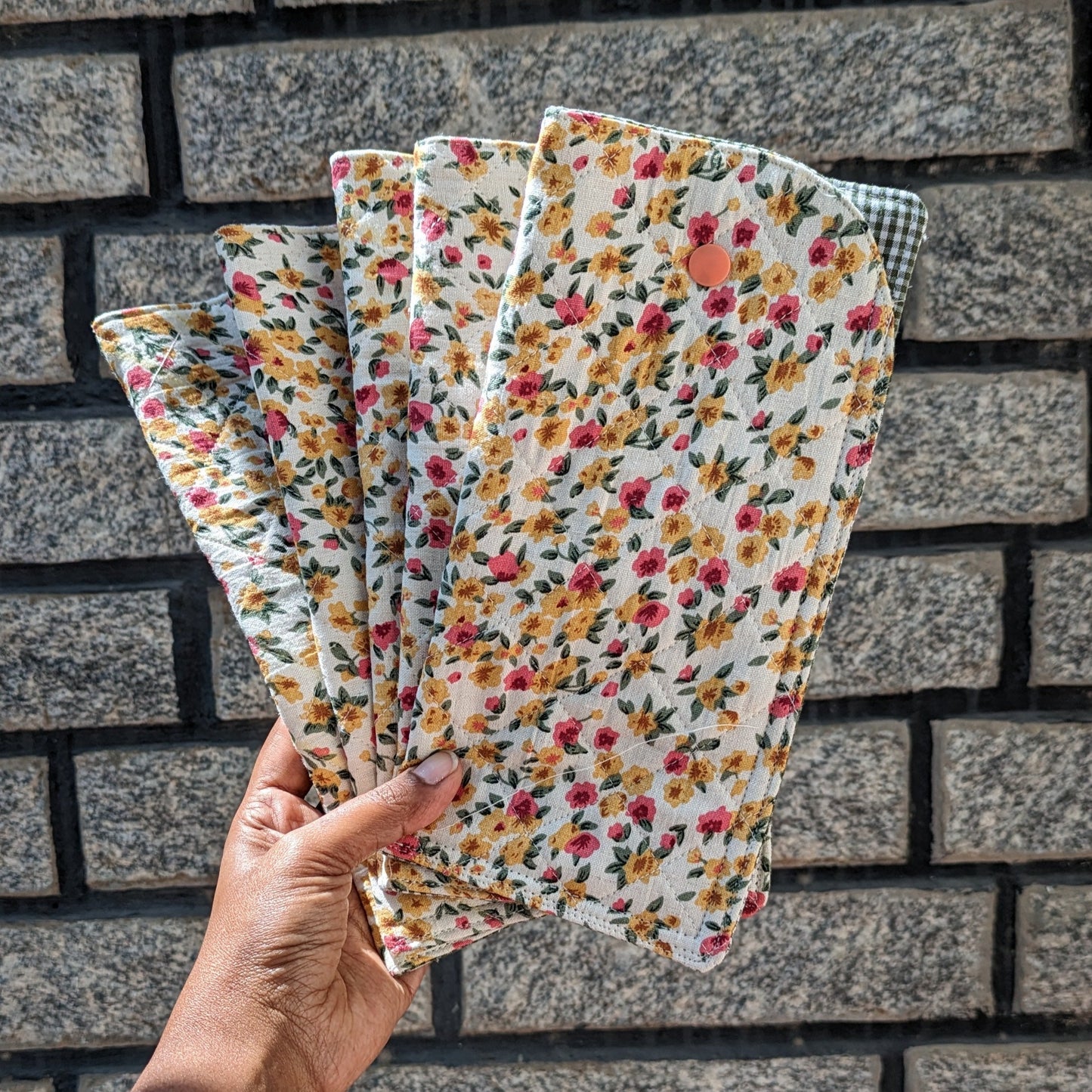 Last Pc: Spectacle Pouch - Earthy Florals