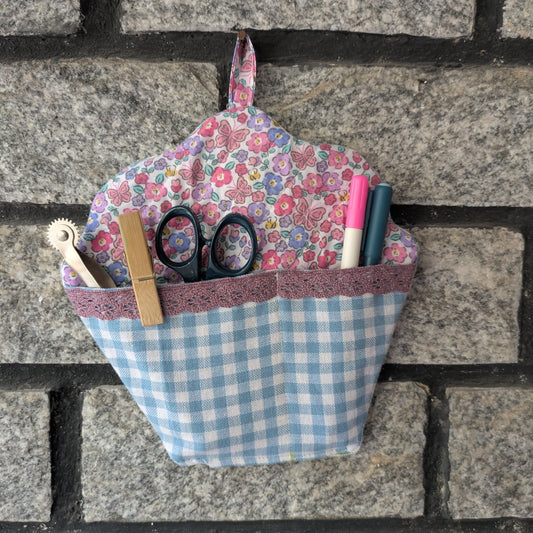 Wall pocket/organiser - Cupcake