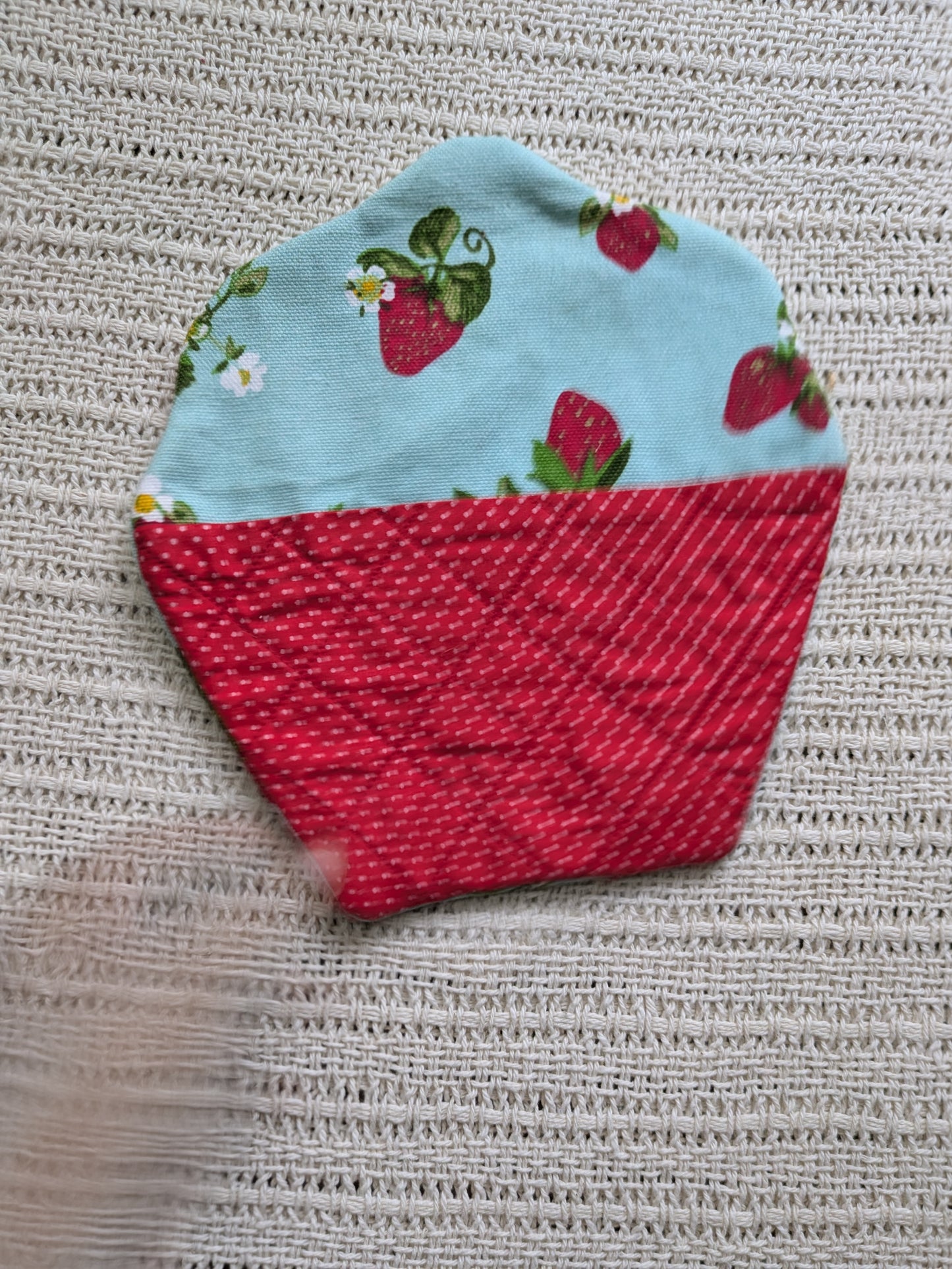 Sample - Mugrug - Cupcake