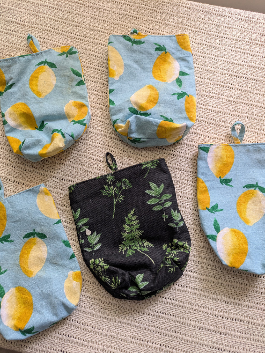 Wall pocket/organiser - Citrus
