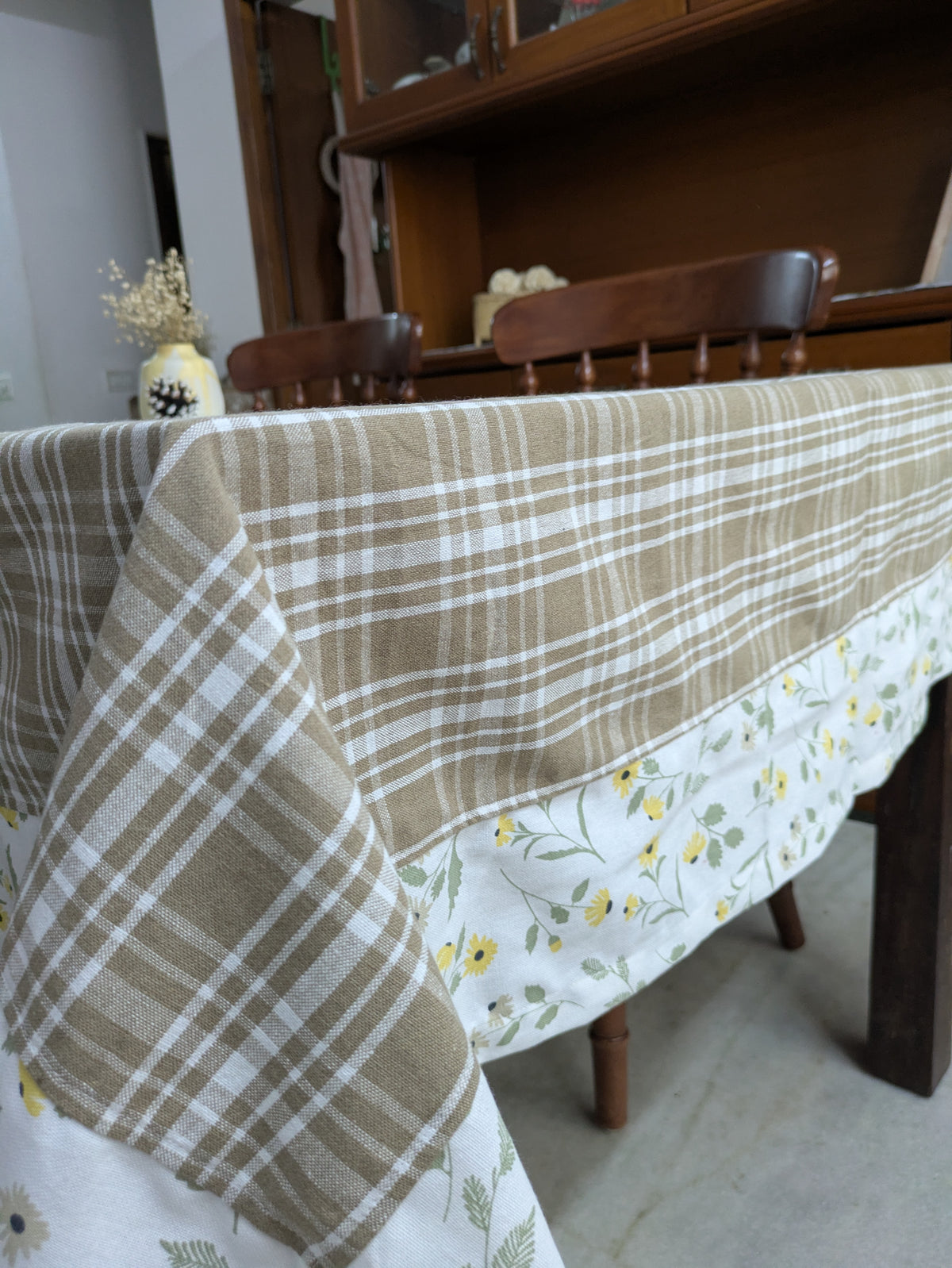 Table Cover - Earthy Meadows