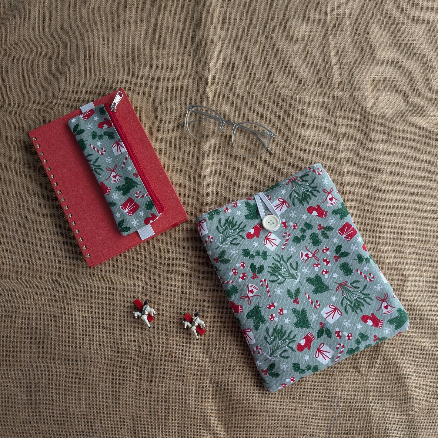 Book Sleeve - Life in Winter