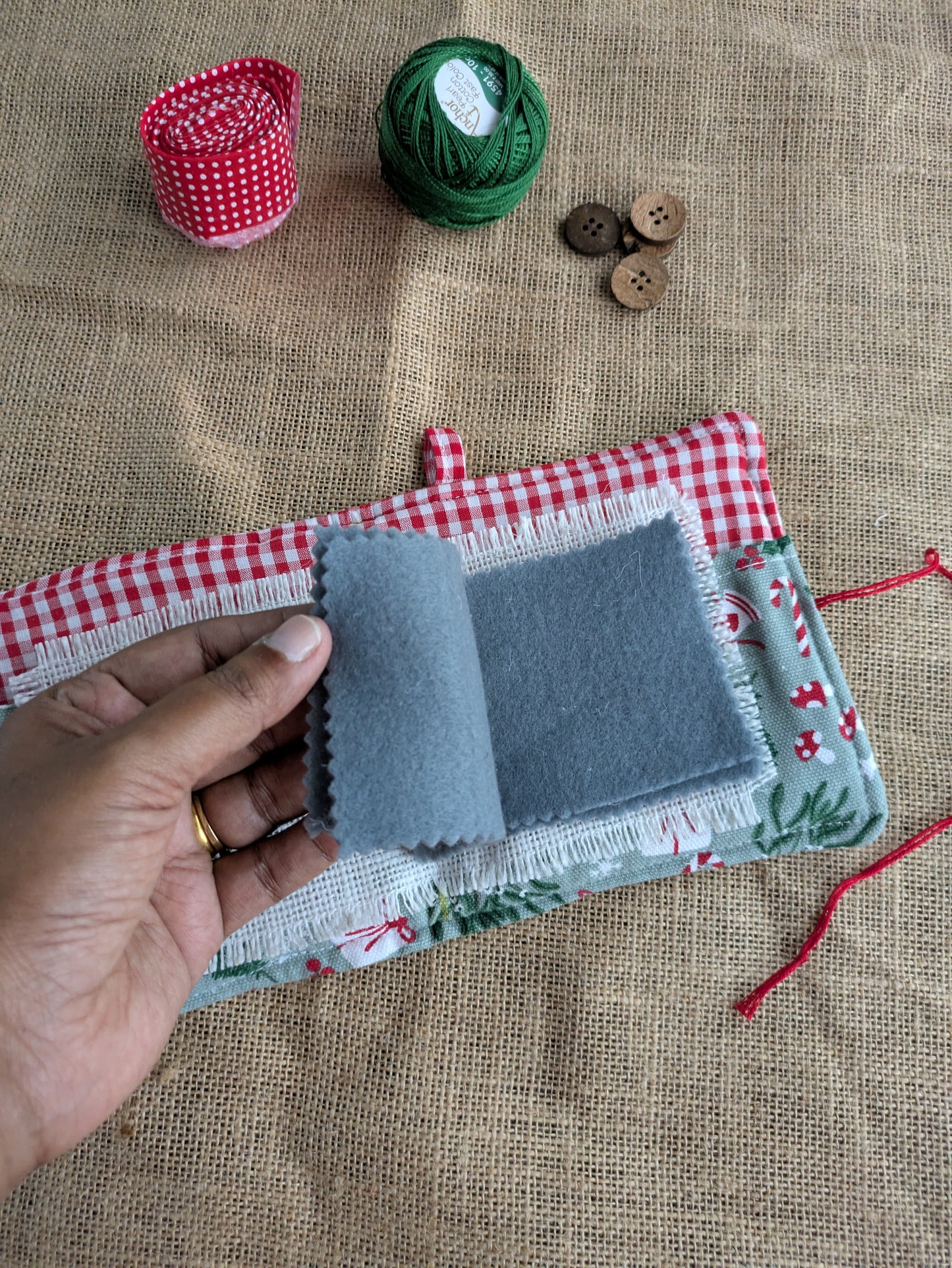 Needle Book - Life in Winter