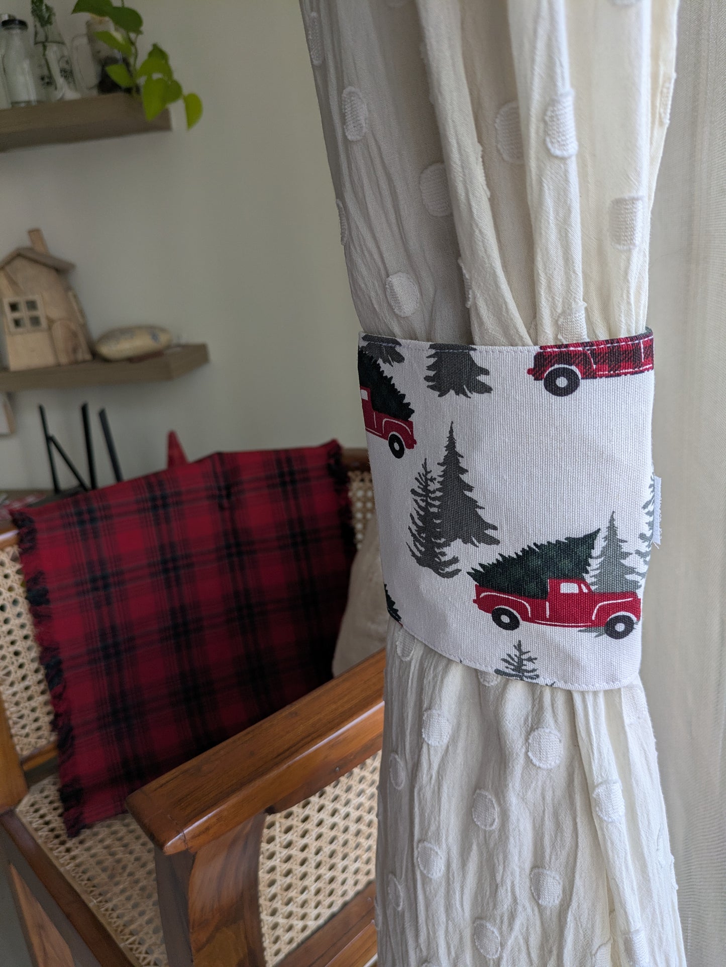 Curtain tie back- Christmas Pickup Truck - Pair