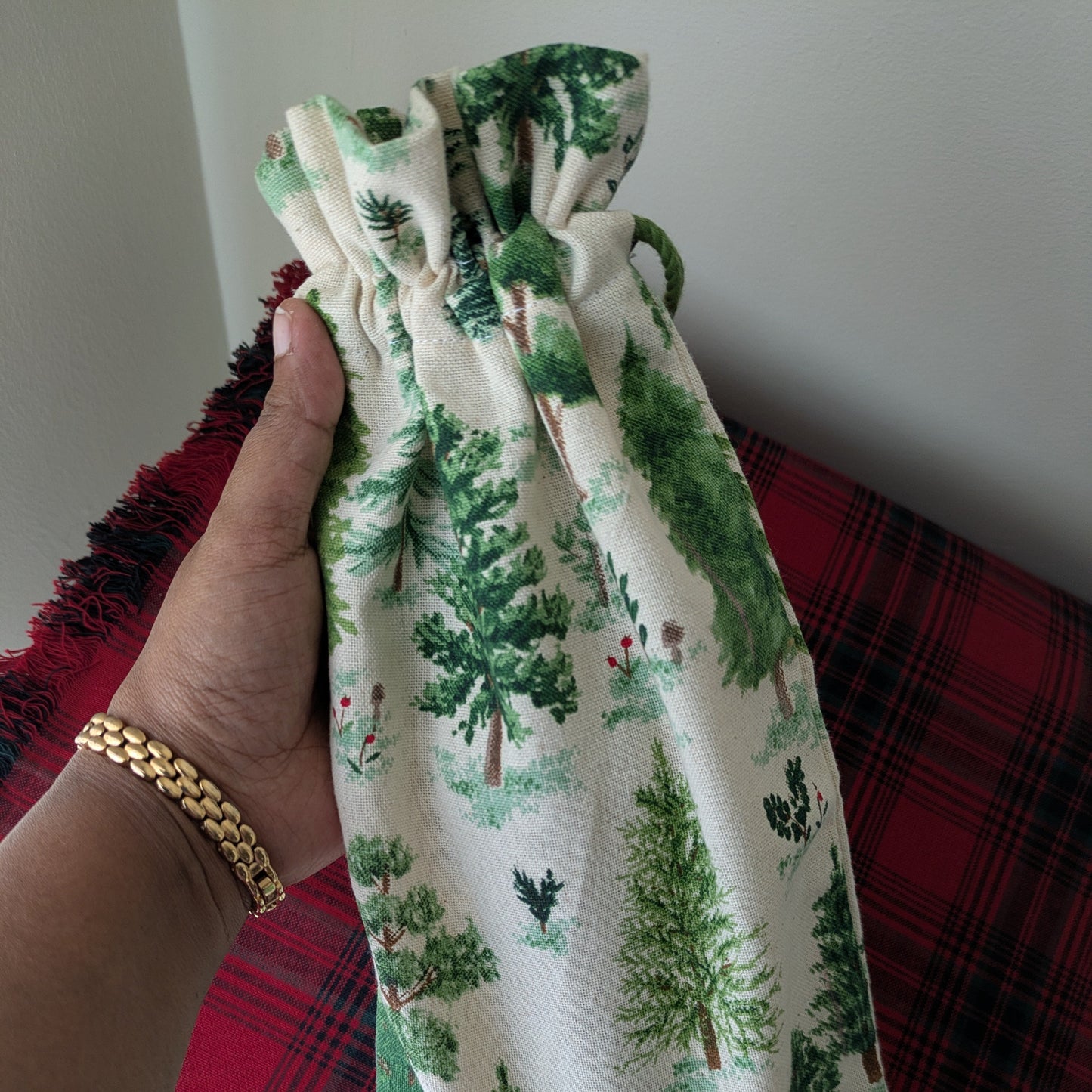 Upcyled Wine Bottle Cover - Pine Forest