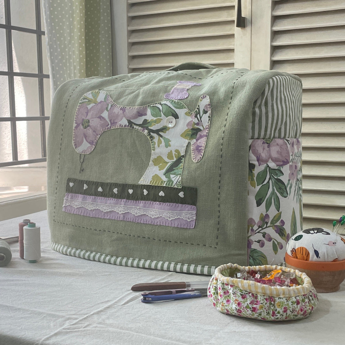 Sewing Machine Cover - Appliqué, Sage Green | Handmade Padded Dust Cover