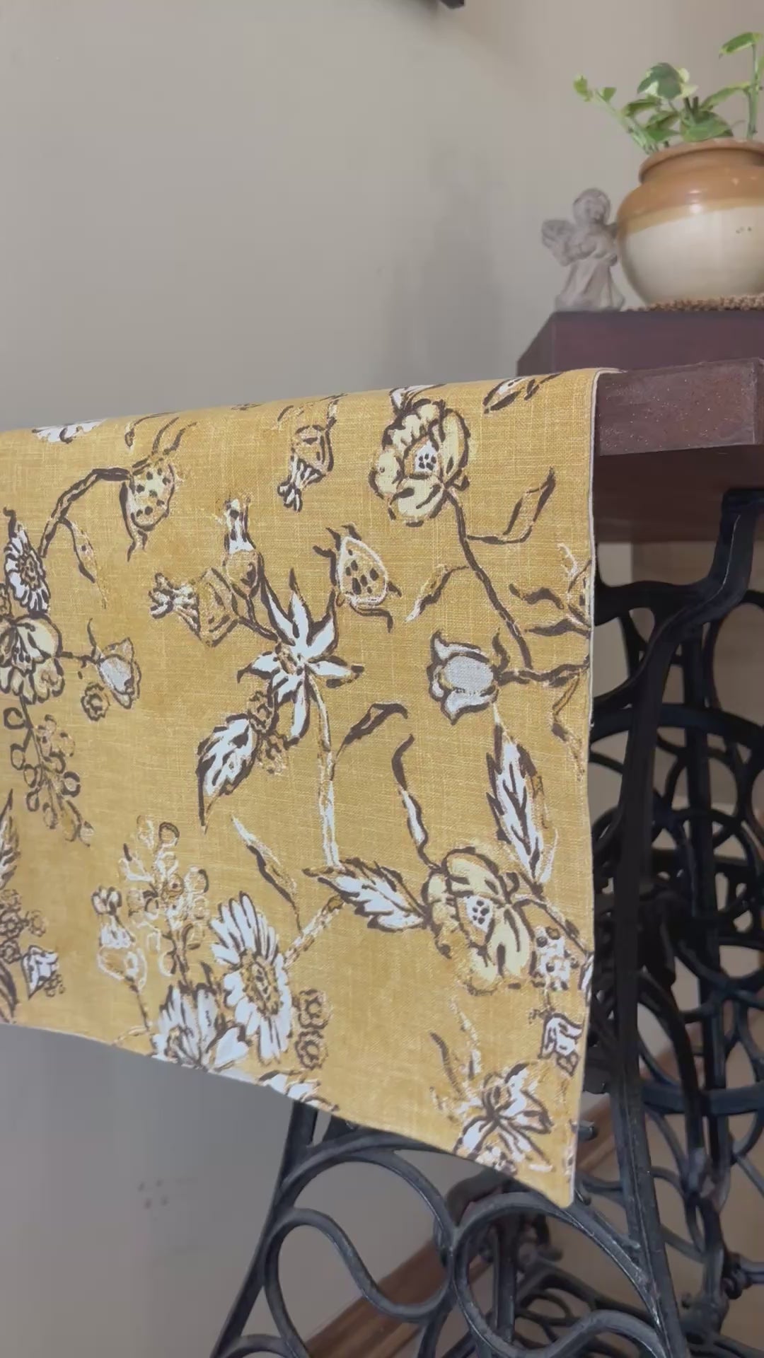 Table Runner -Golden Meadow