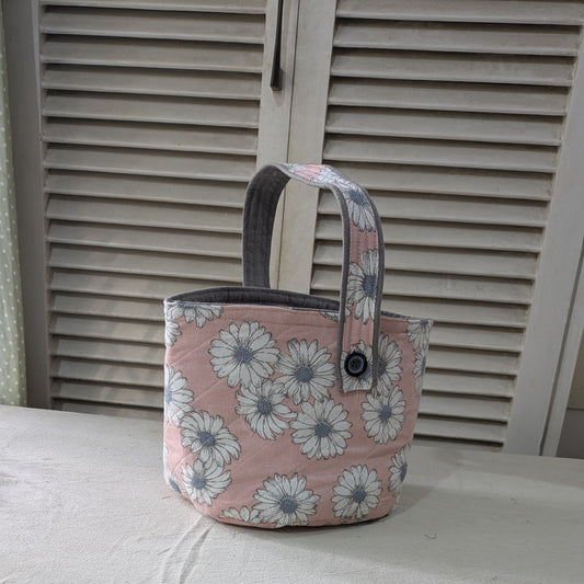 Maker's Basket- Daisies and Grey Skies