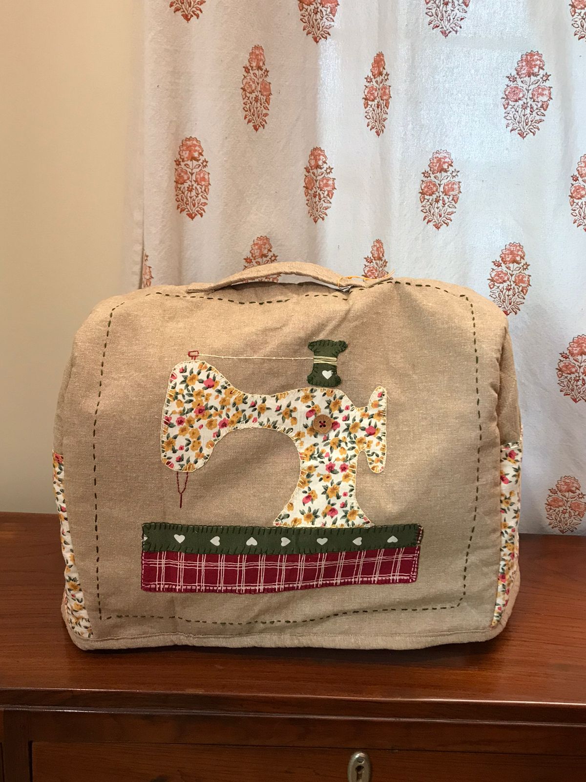 Sewing Machine Cover - Applique